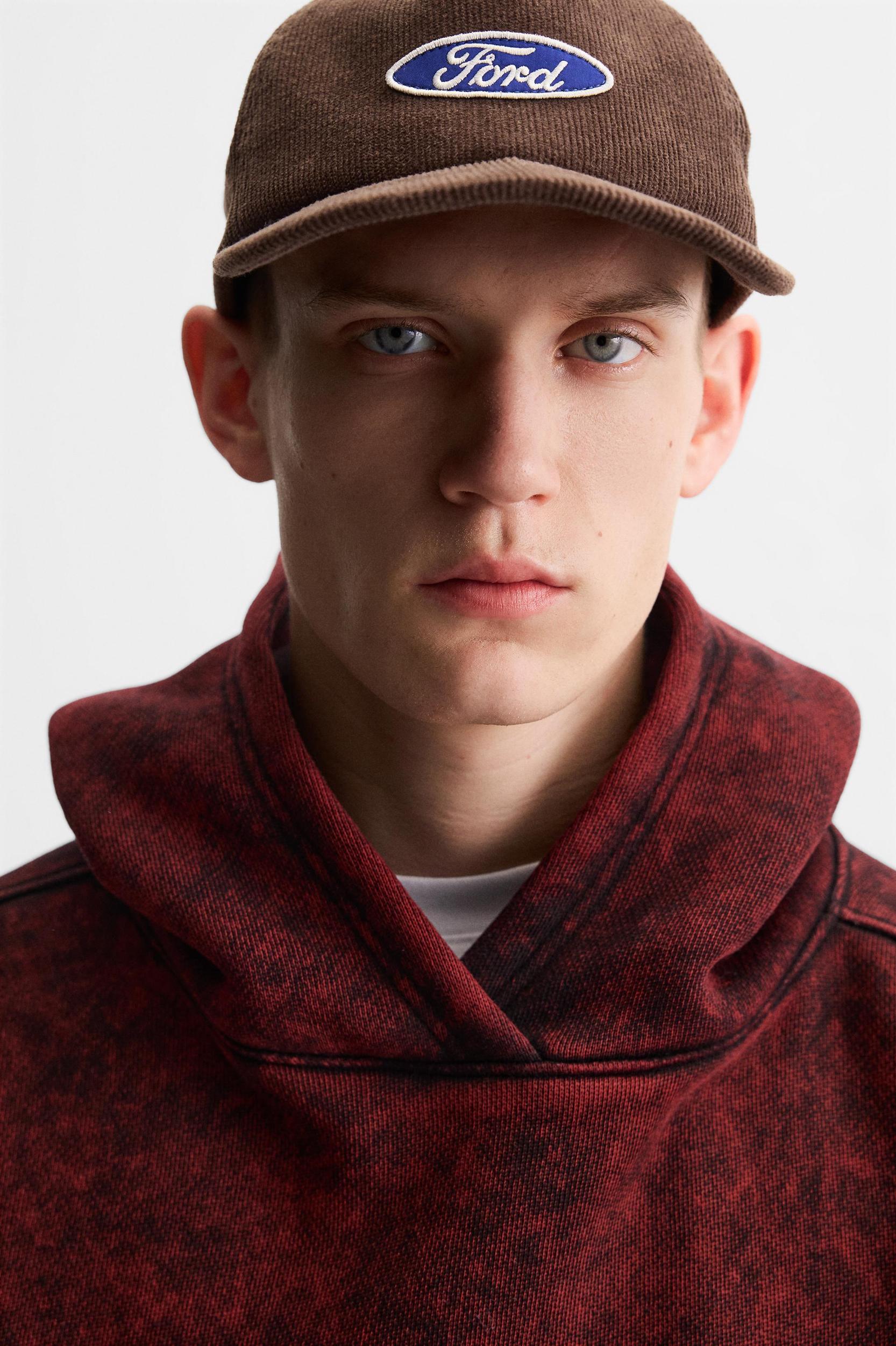 TIE-DYE PRINT SWEATSHIRT Product Image