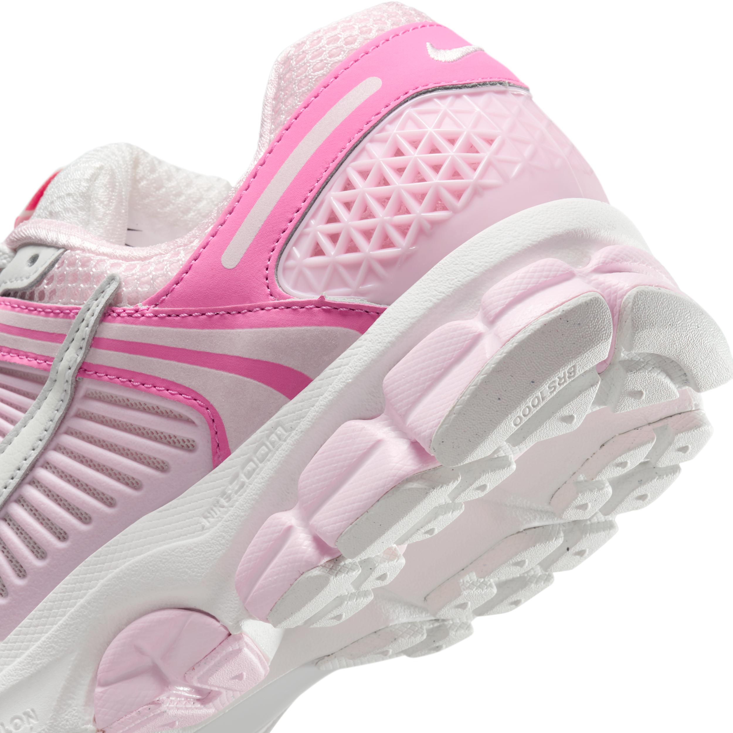 Nike Women's Zoom Vomero 5 Shoes Product Image