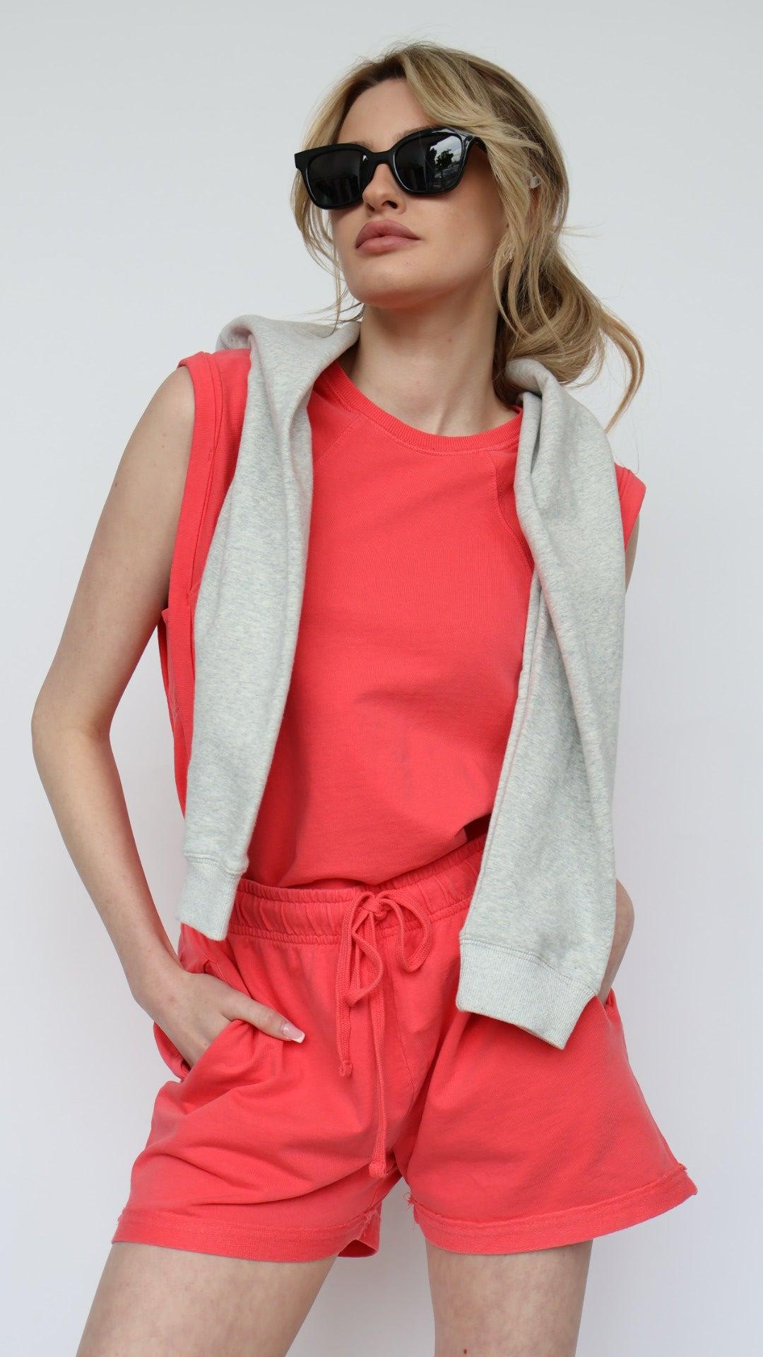 Drawstring Short with Pockets Product Image