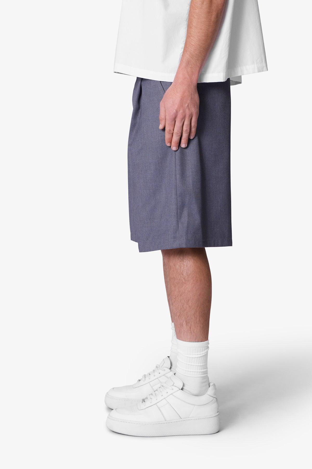 Big Pleated Shorts - Grey Product Image