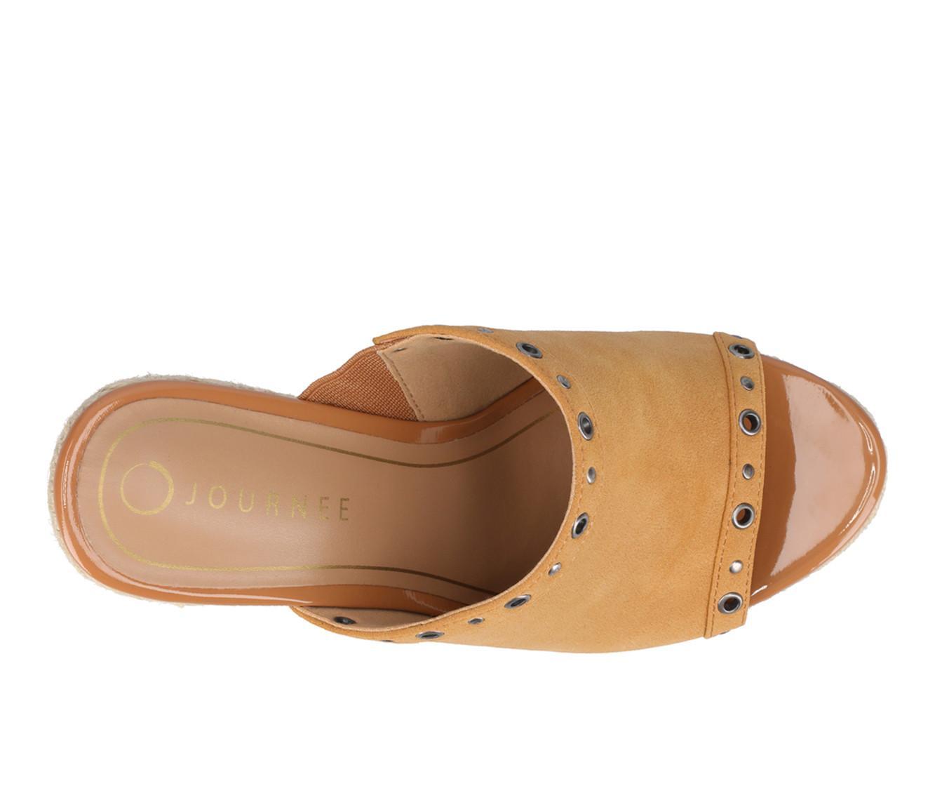 Women's Journee Collection Yari Wedges Product Image