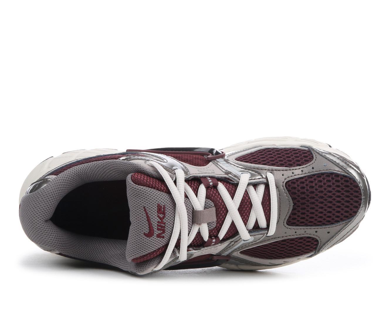 Women's Nike V5 RNR Sneakers Product Image