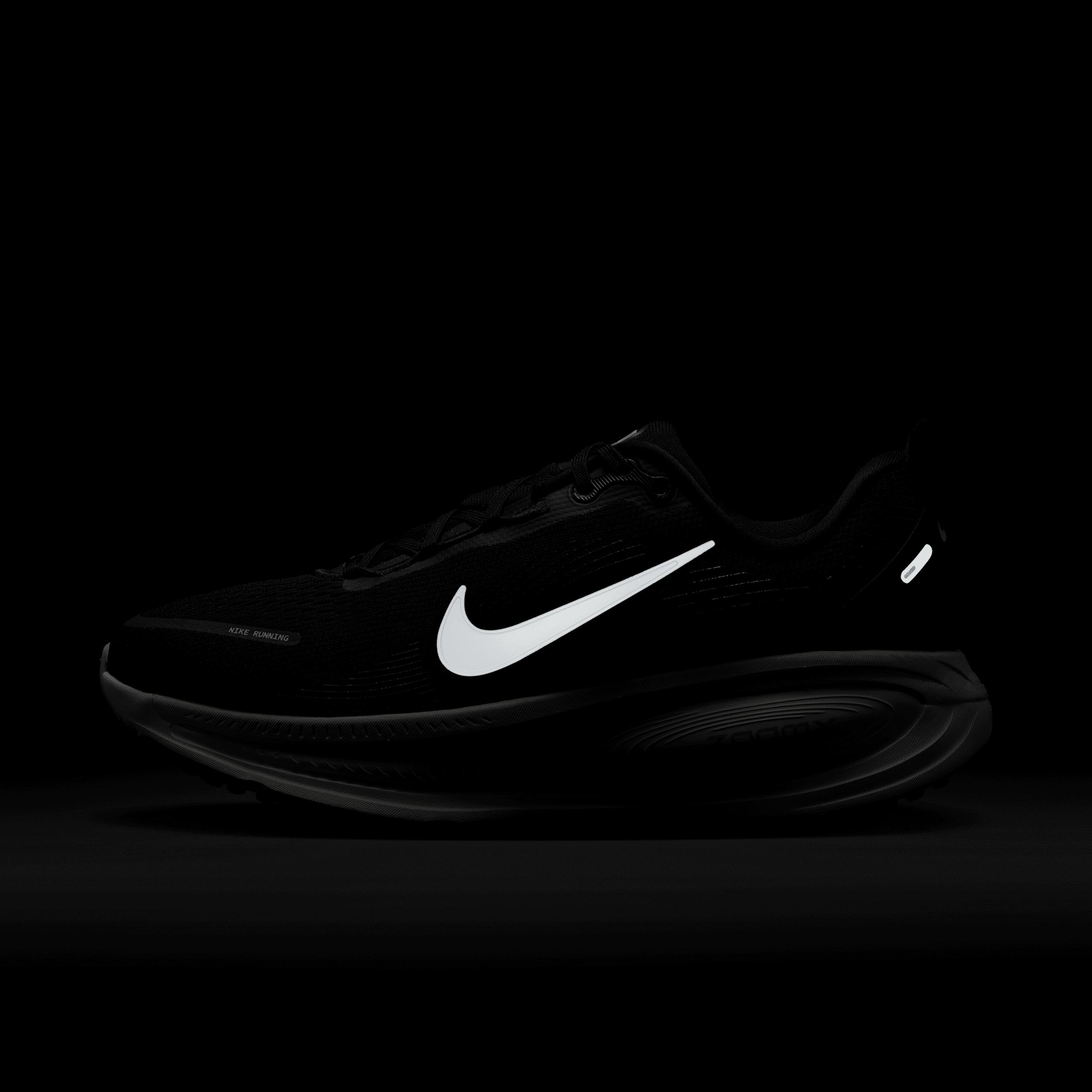 Nike Women's Vomero 18 Road Running Shoes Product Image