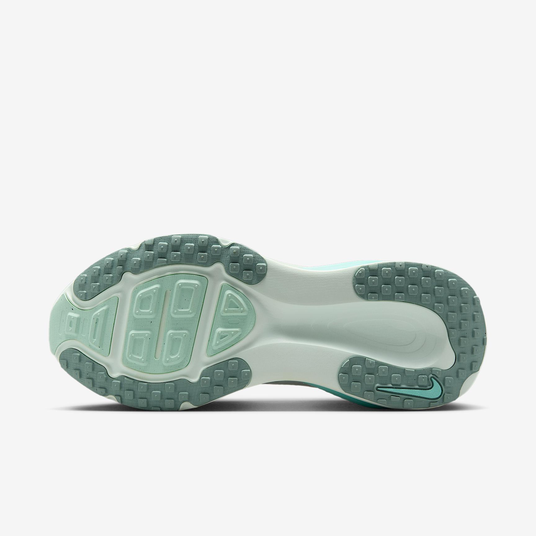 Nike Women's Vomero 18 Road Running Shoes Product Image