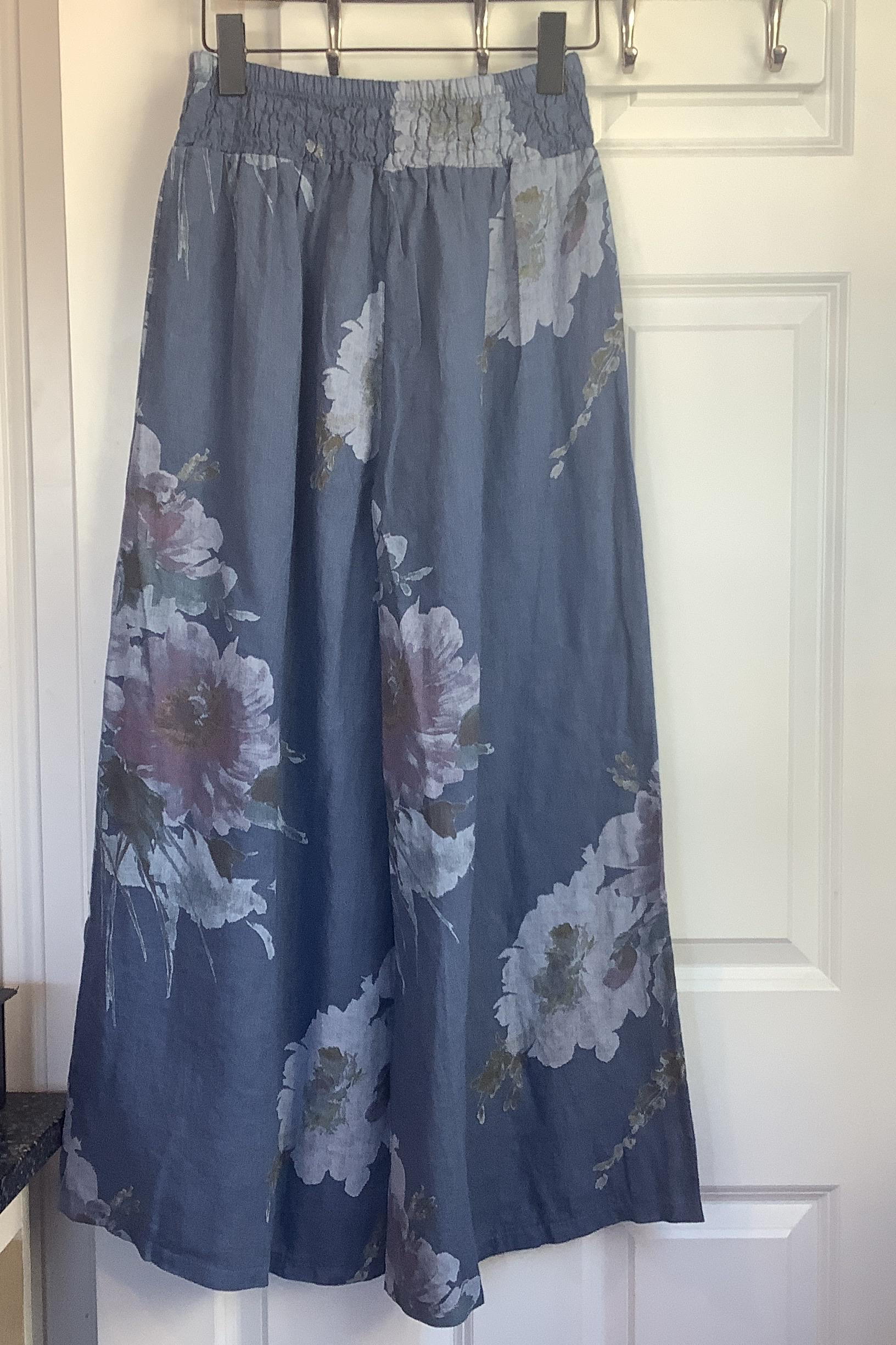 Floral Plazzo Pants Product Image