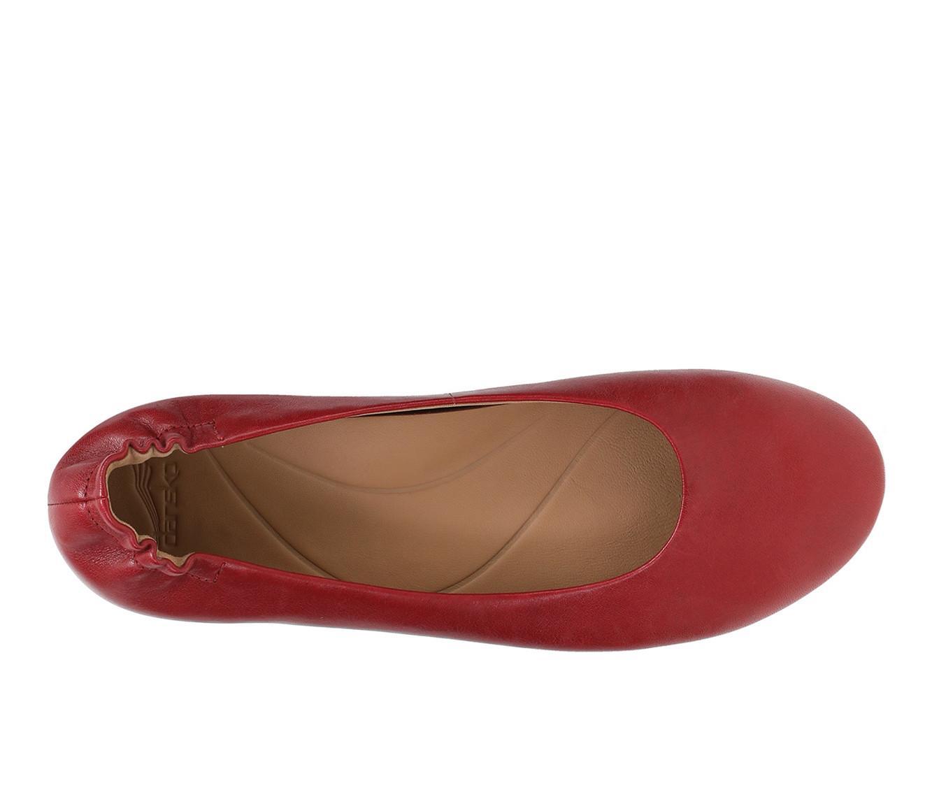 Women's Dansko Mollie Flats Product Image