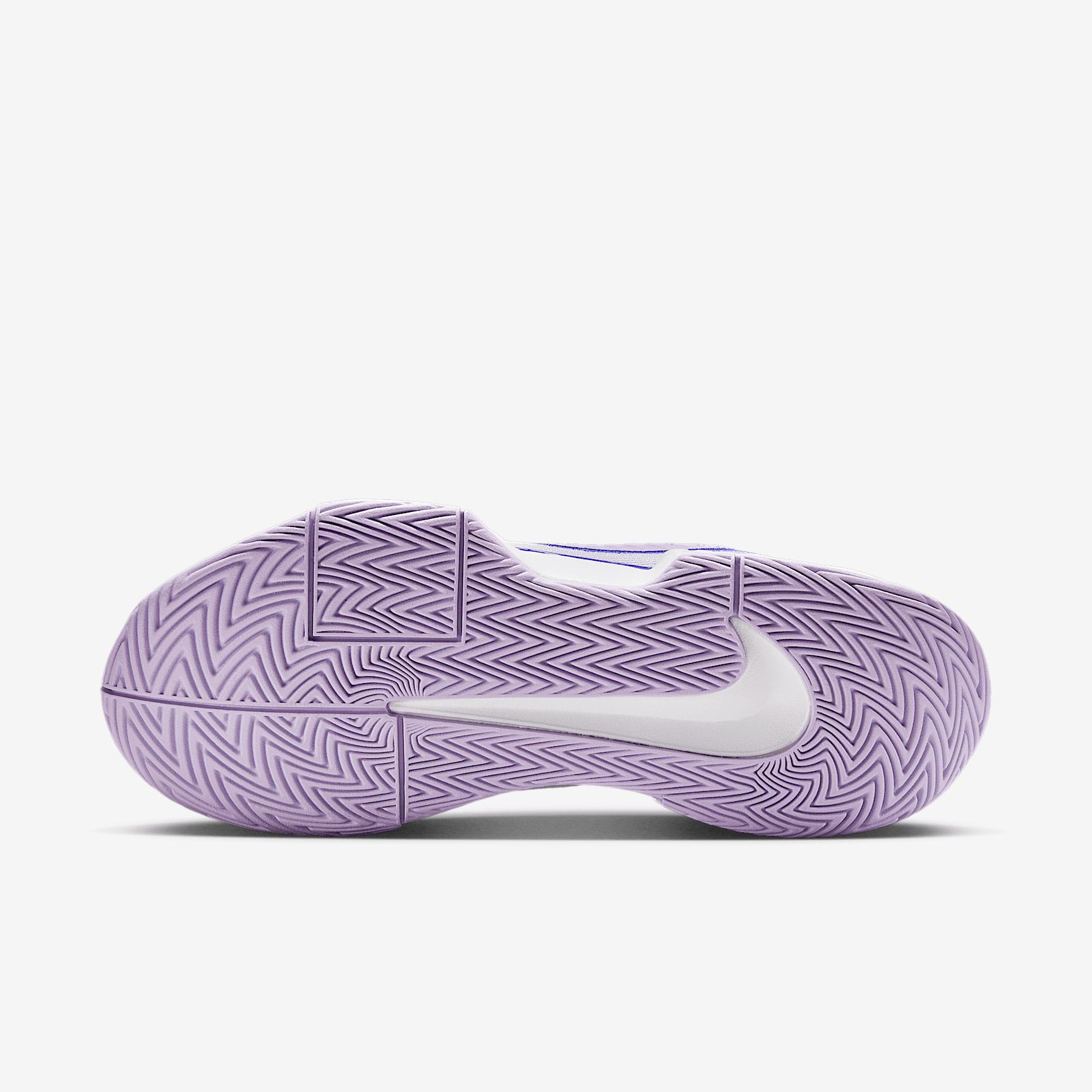 Nike GP Challenge Pro Women's Hard Court Tennis Shoes Product Image