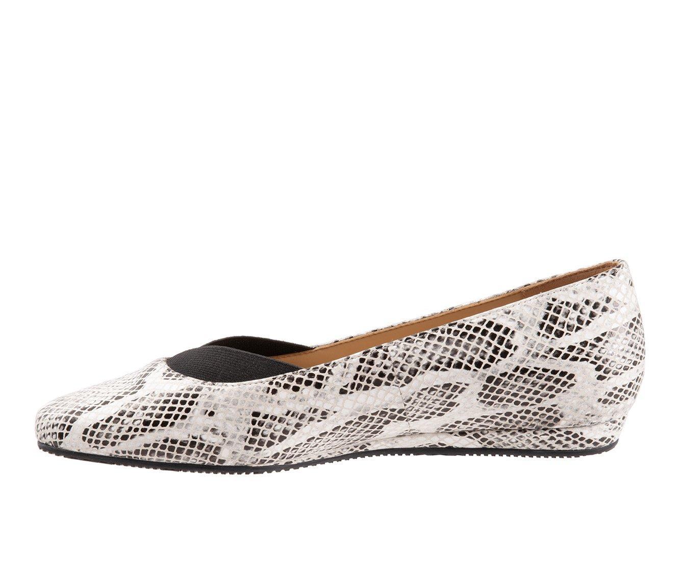 Jewelexcess 10k Gold Gemstone & 1/6 Carat T.W. Diamond Halo Bracelet, Women's,  Product Image