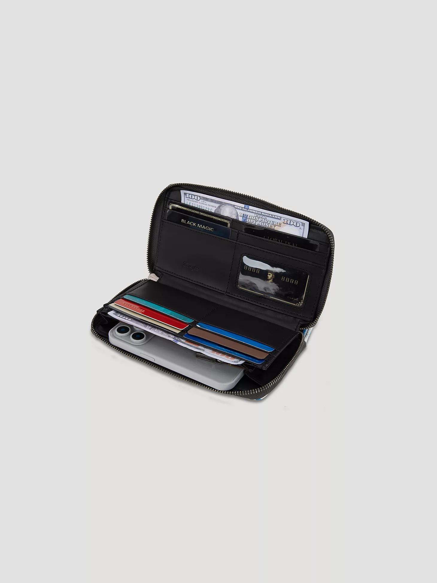 Brushpopper Stripe Mini Wristlet | Women's ACCESSORIES | Wrangler® Product Image