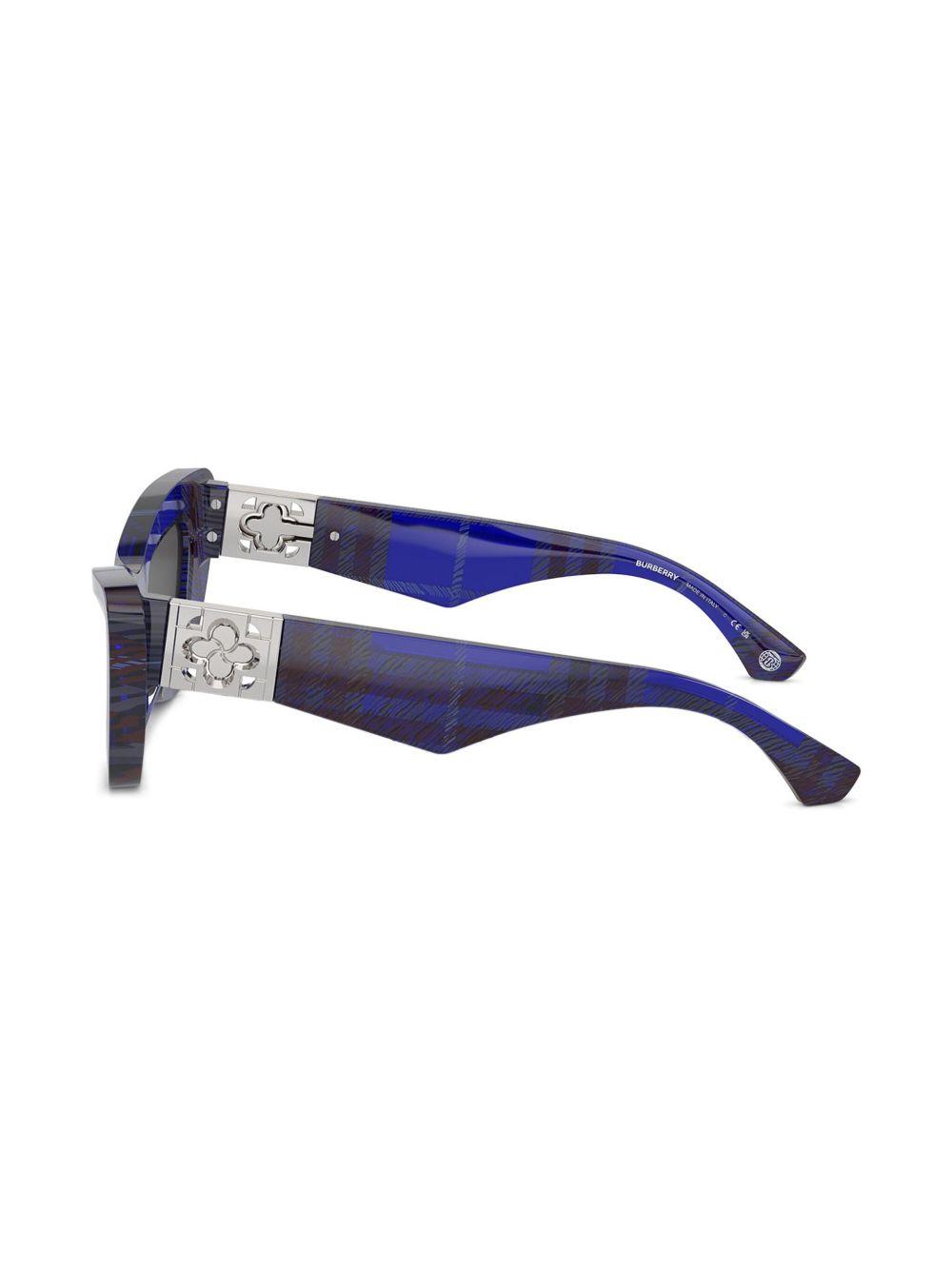 check cat-eye sunglasses Product Image