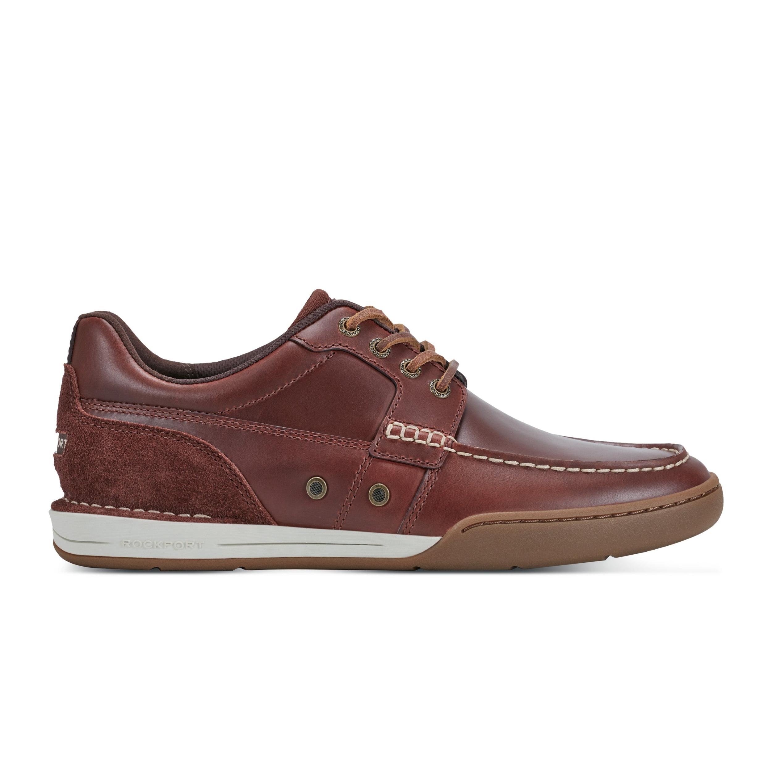 Men's Wentworth Round Toe Casual Flat Boat Shoe Product Image