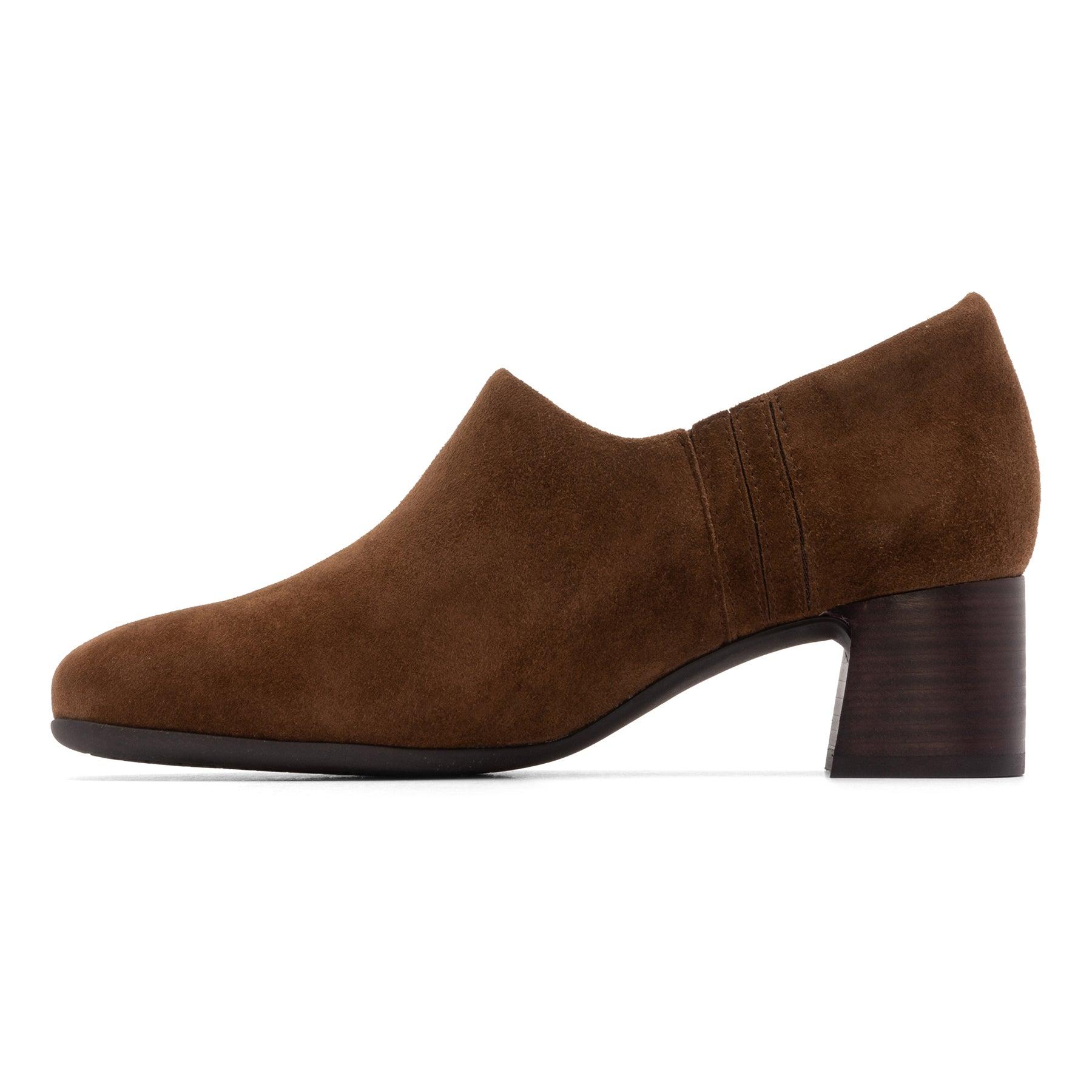Avenue Slip On Female Product Image
