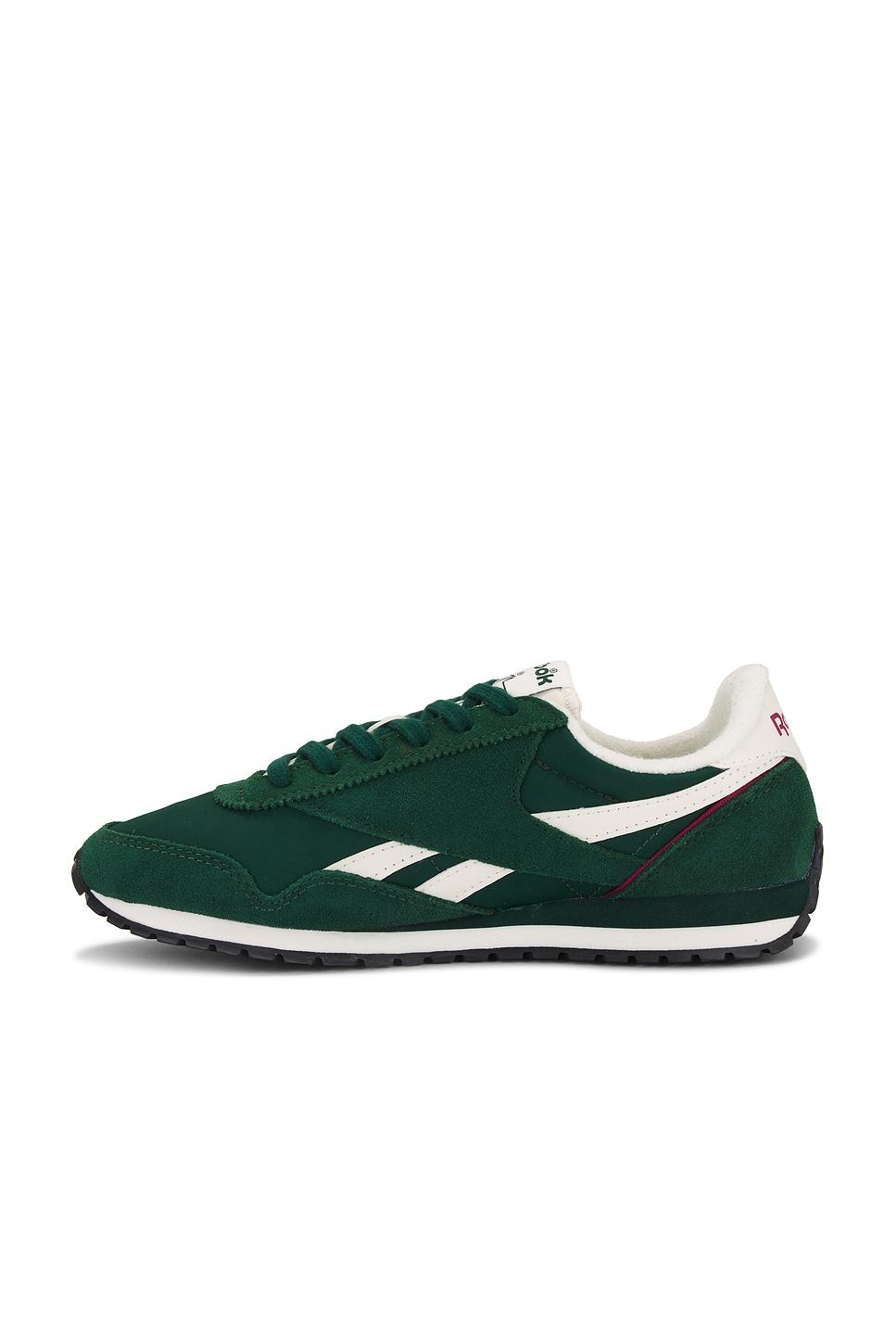 Classic AZ Sneaker Reebok Product Image