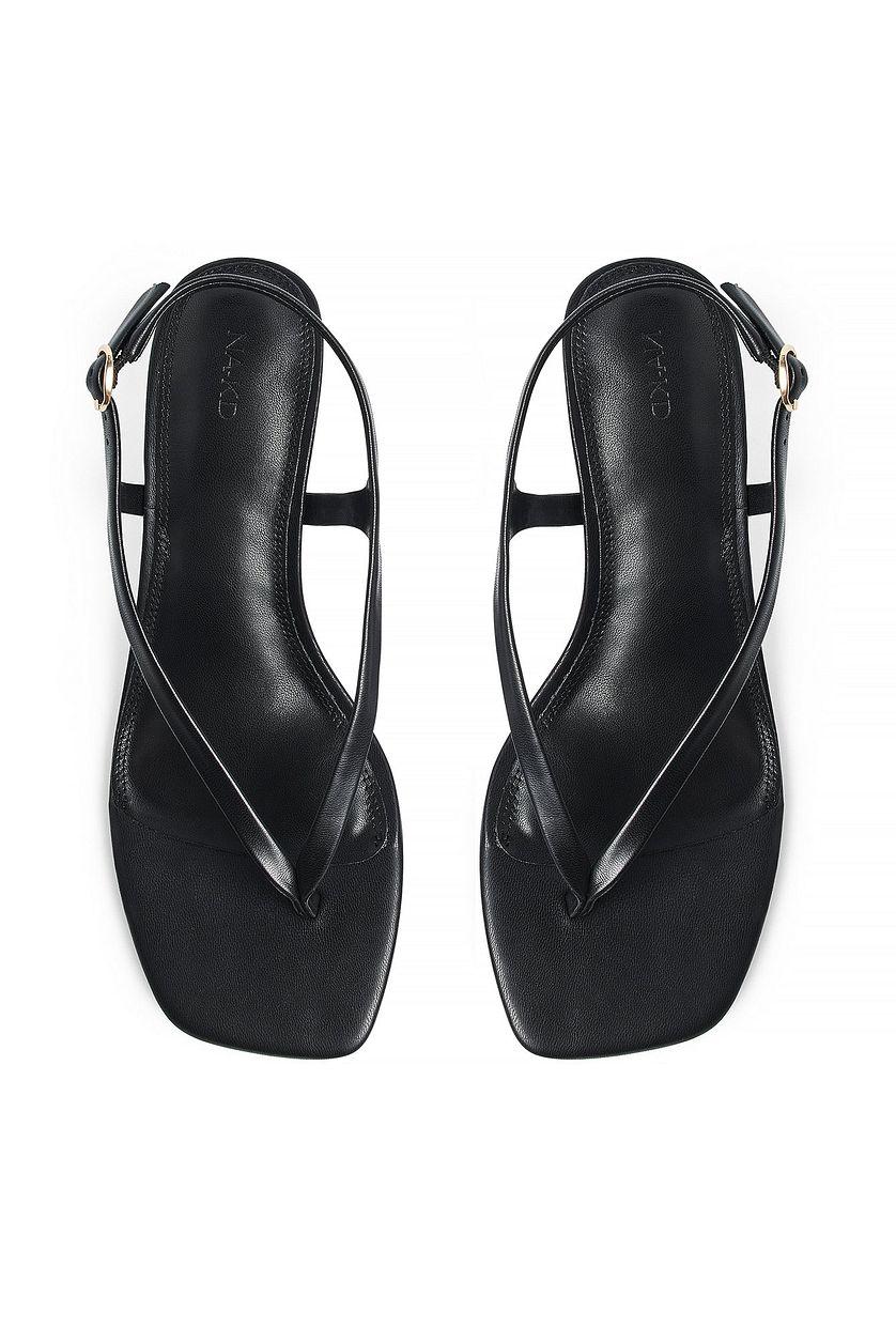 Thong Heels Product Image