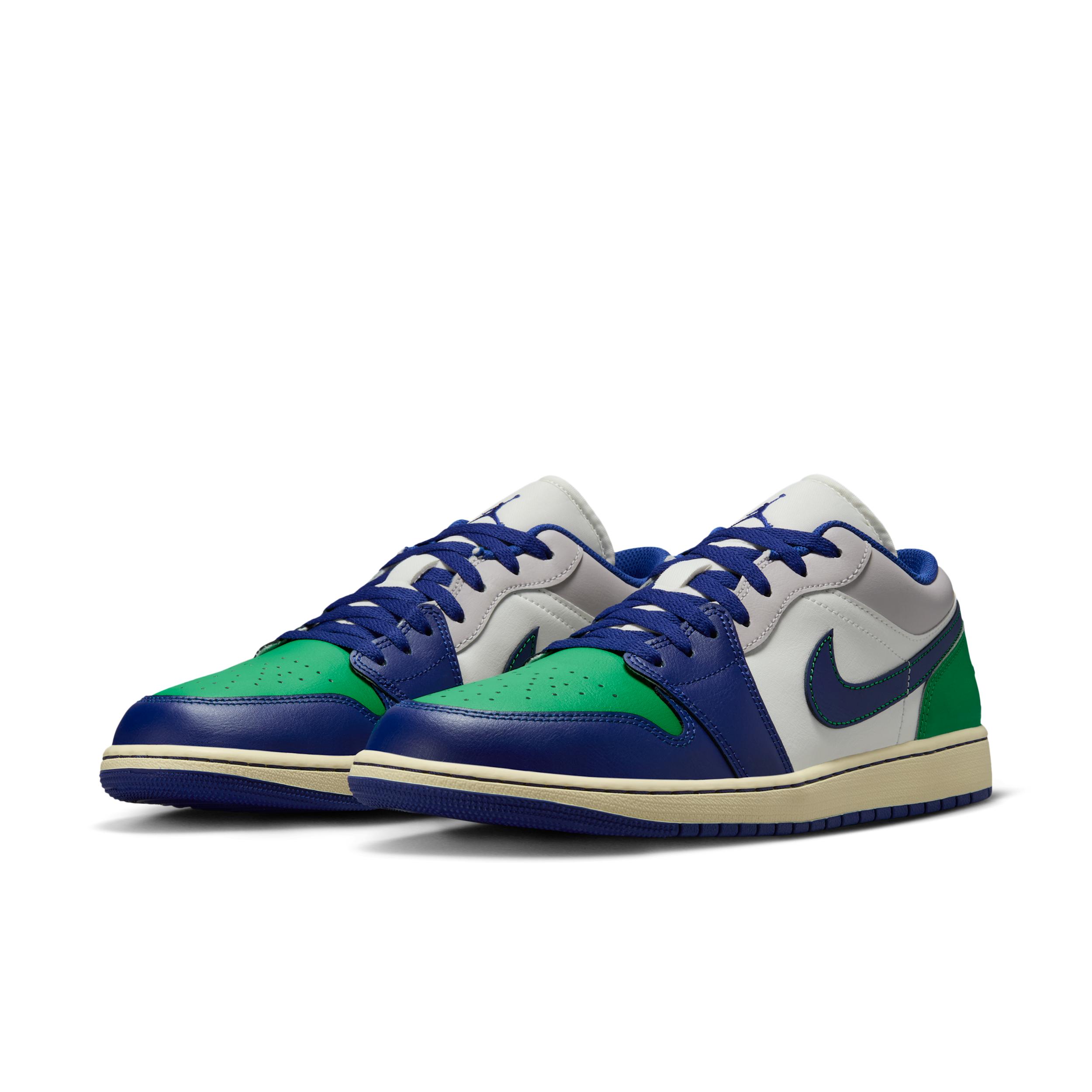 Mens Air Jordan 1 Low Shoes | 553558-147 Product Image