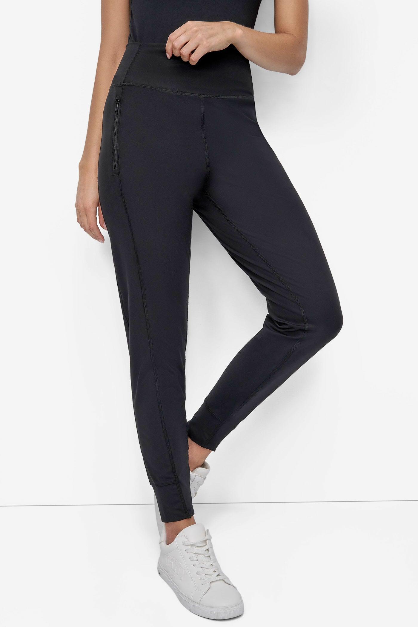 EXTRA HIGH-RISE BALANCE COMPRESSION JOGGER Product Image