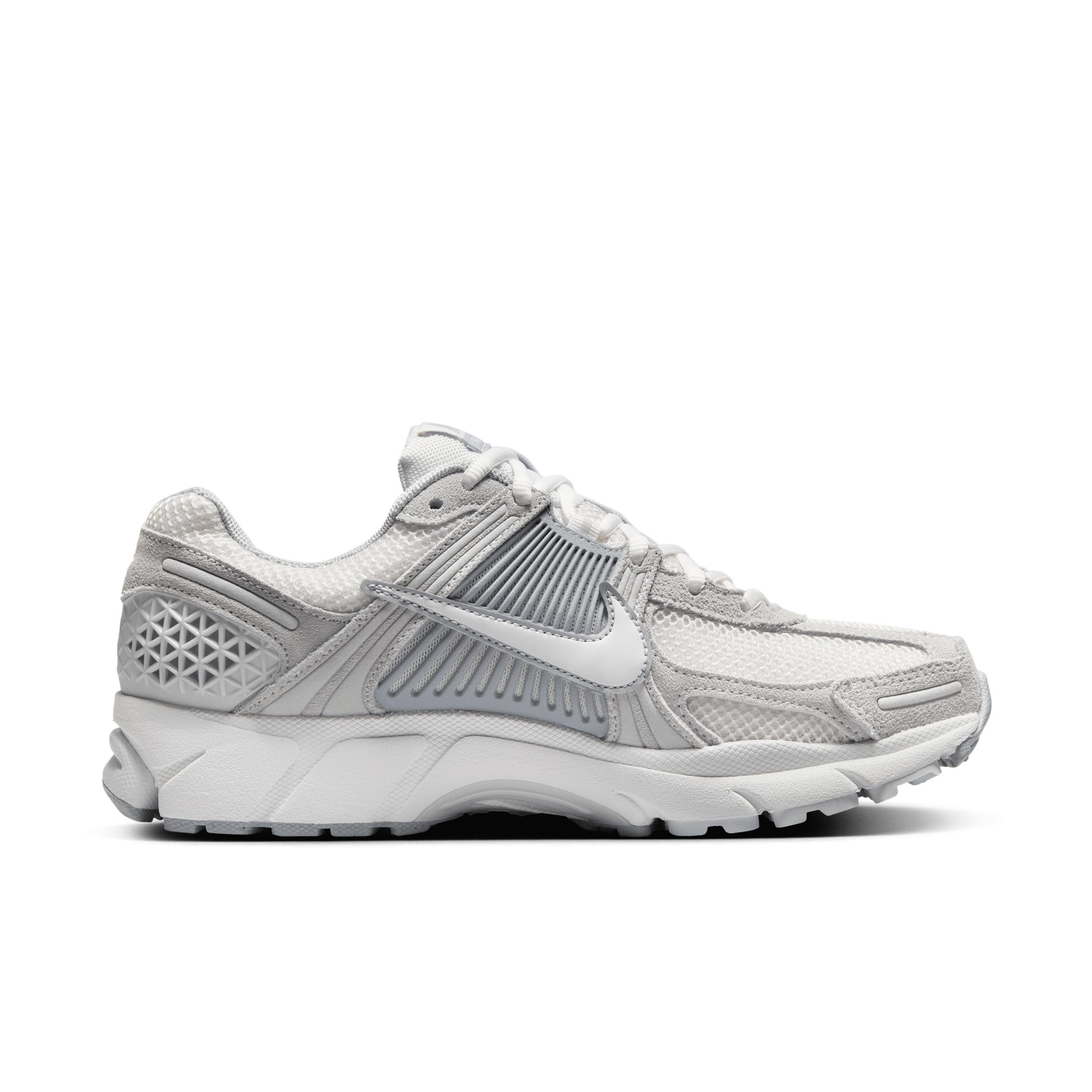Nike Womens Zoom Vomero 5 Shoes with Reflective Accents | HQ0458-001 Product Image