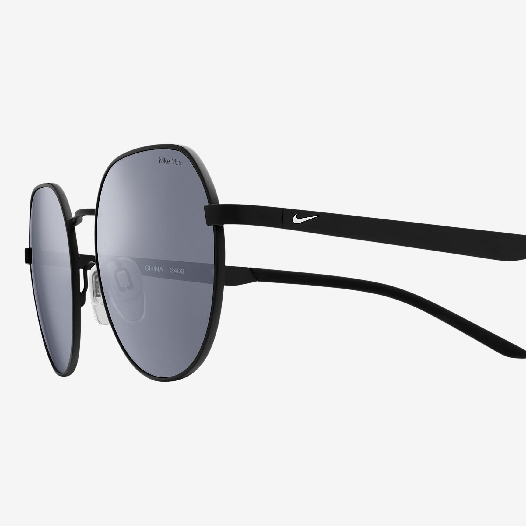 Nike Traveler Trend Mirrored Sunglasses Product Image