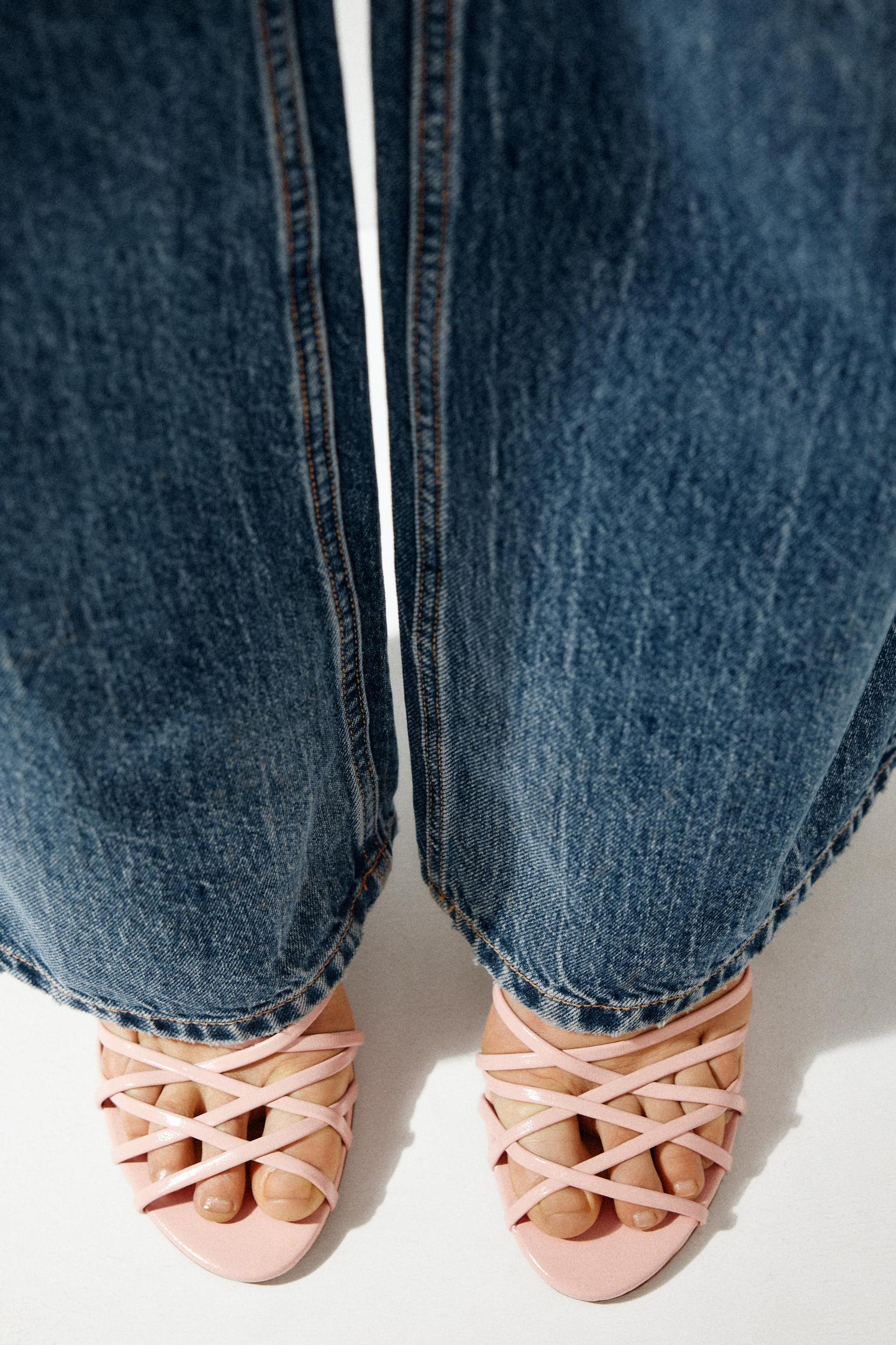 STRAPPY SANDALS Product Image