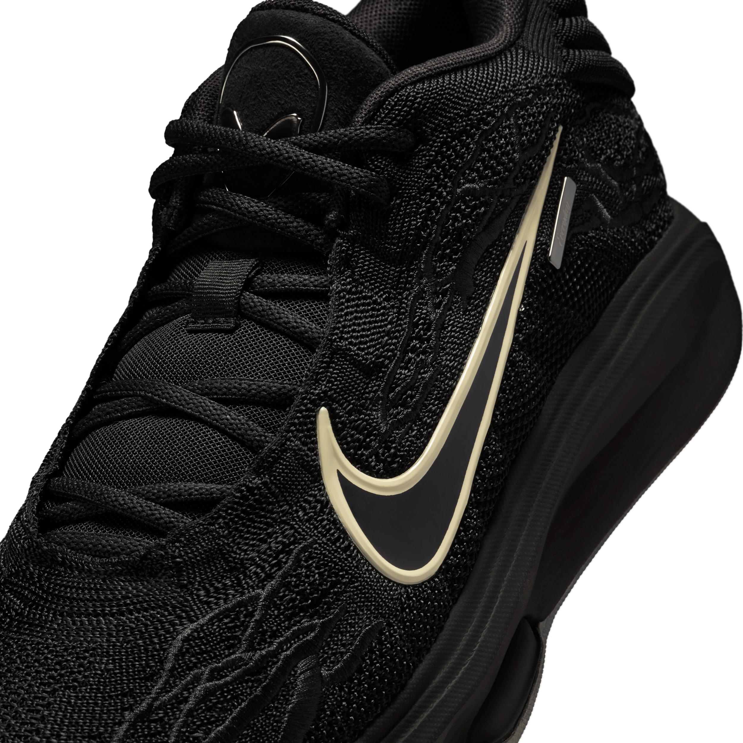 Nike Men's G.T. Hustle 3 Black Label "Victor Wembanyama" Basketball Shoes Product Image