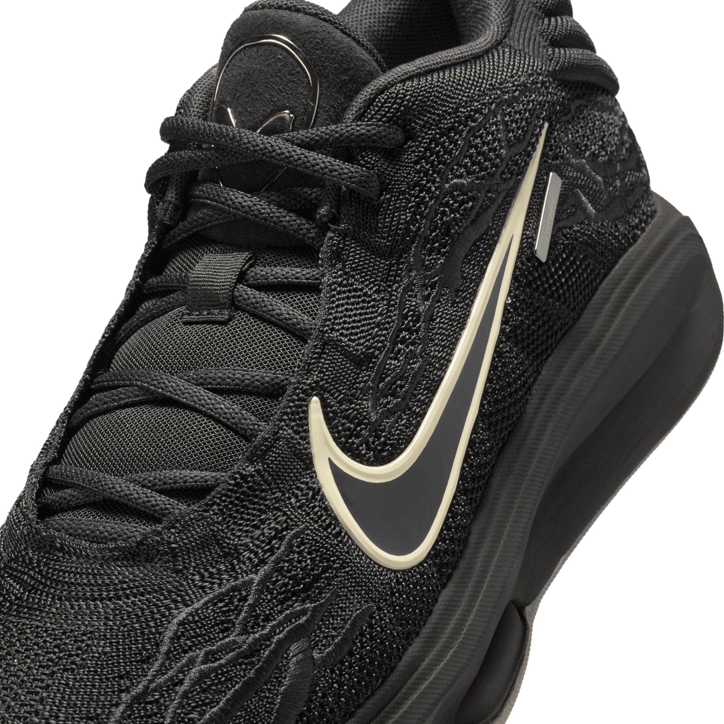 Nike Men's G.T. Hustle 3 Black Label "Victor Wembanyama" Basketball Shoes Product Image