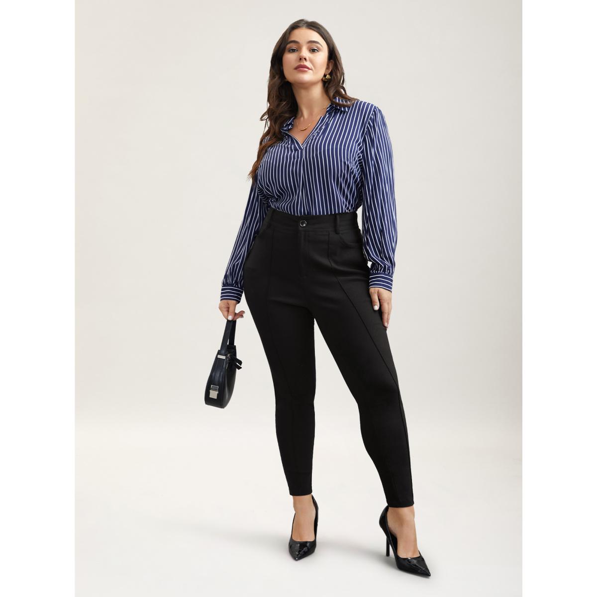 Plus Size Stretchy Fabric Seamed Skinny-Fit Pants Women Black Workwear Essentials Skinny Mid Rise Work Pants BloomChic 26/4X Product Image