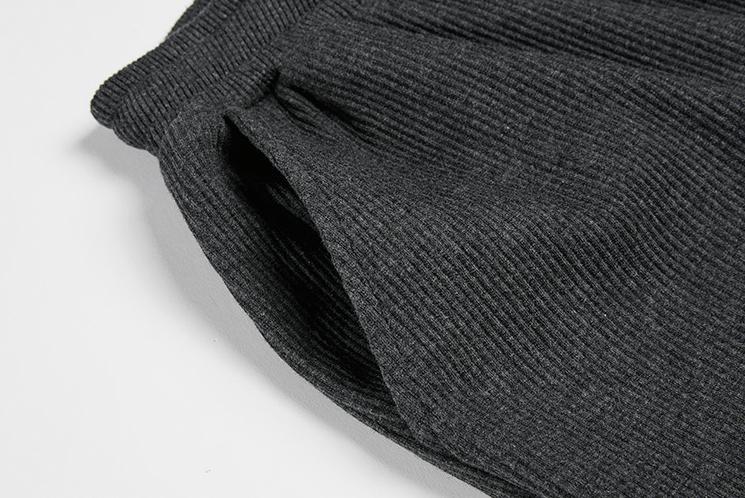 RT No. 3463 CORDUROY PLEATED WIDE STRAIGHT PANTS Product Image