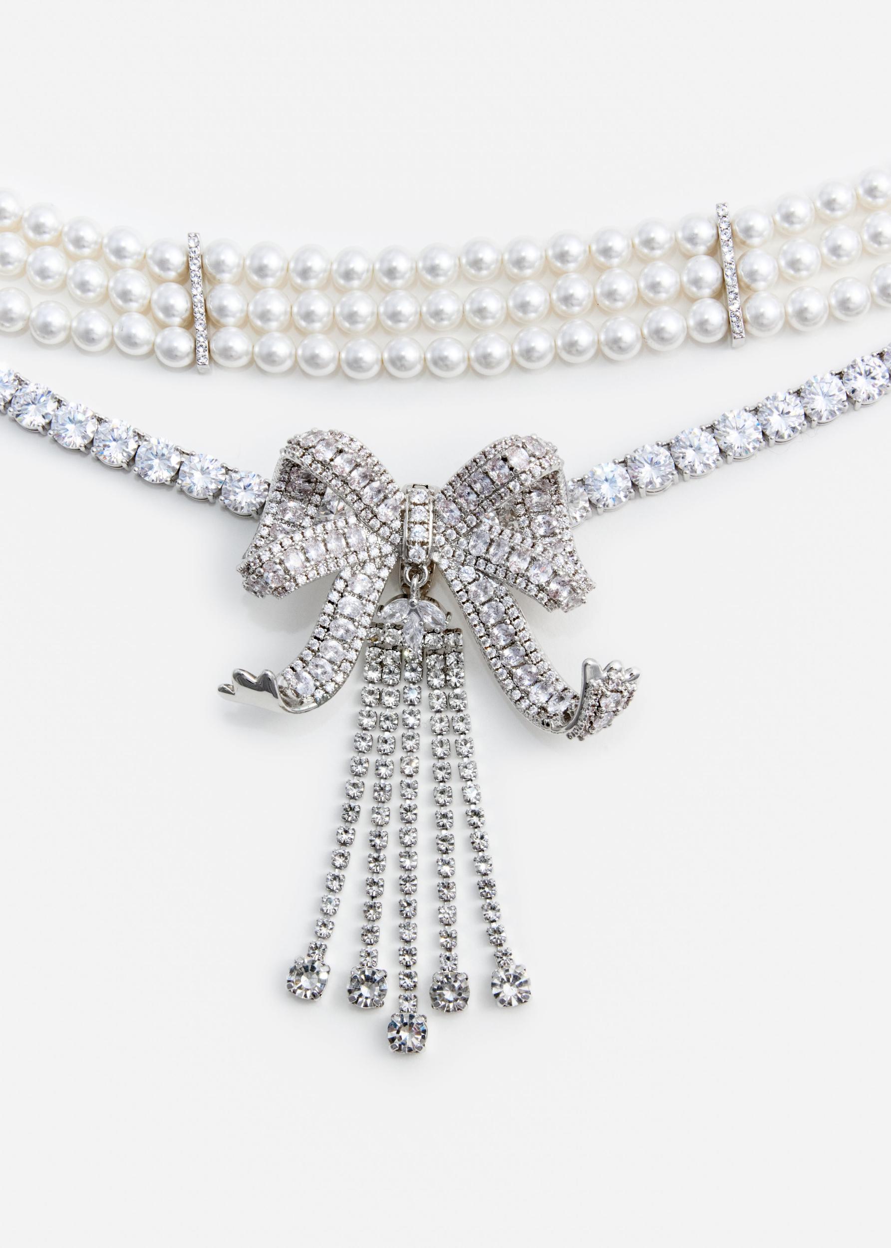 Crystal Bow Droplet Pearl Necklace Product Image