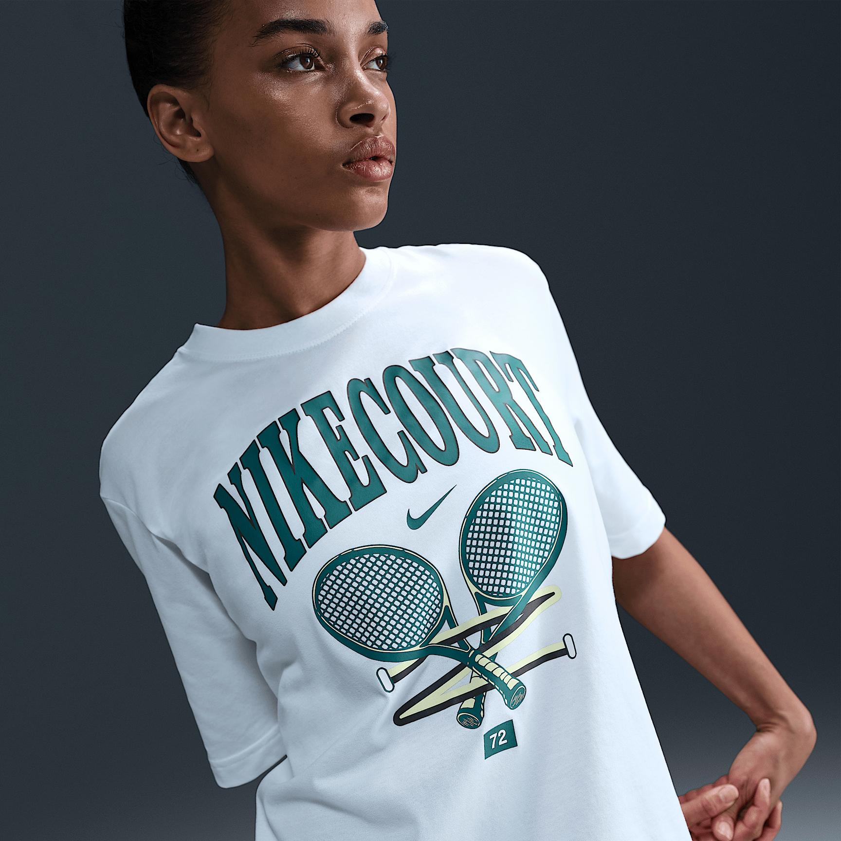 Nike Women's Slam Dri-FIT Short-Sleeve T-Shirt Product Image