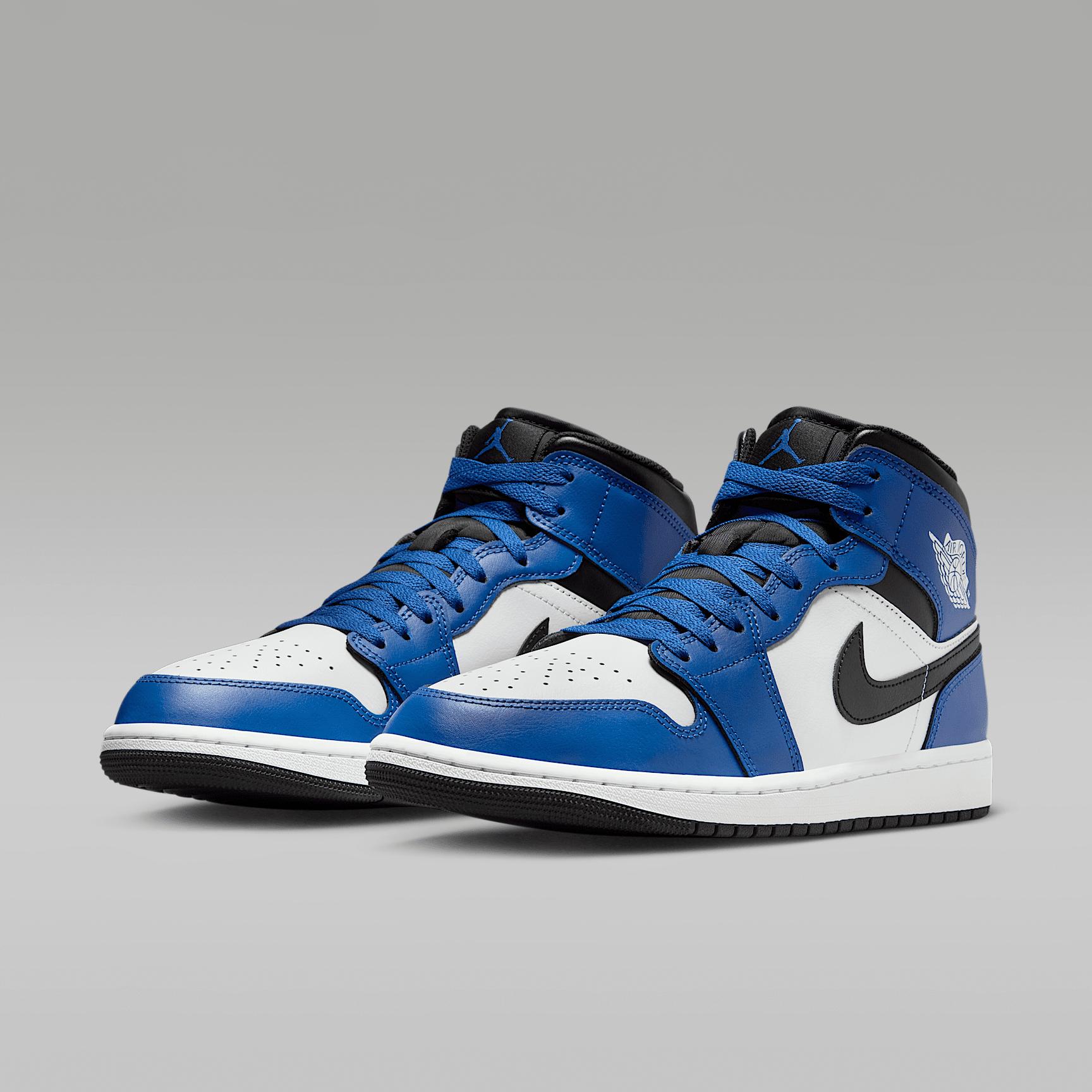 Air Jordan 1 Mid Men's Shoes Product Image