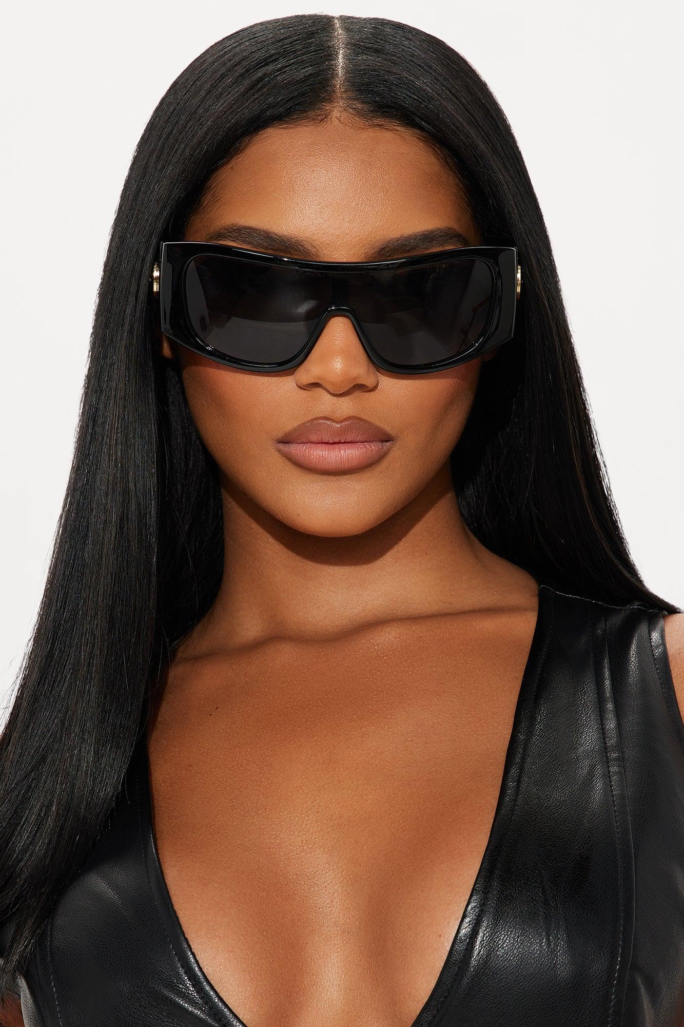 Lioness Shield Sunglasses - Black Female Product Image