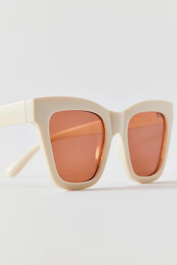 Urban Outfitters UO Essential Oversized Sunglasses Womens at Urban Outfitters Product Image
