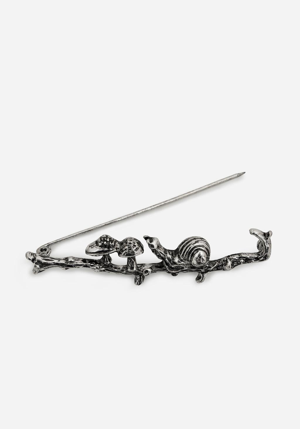 Zinnia Brooch Pin Product Image