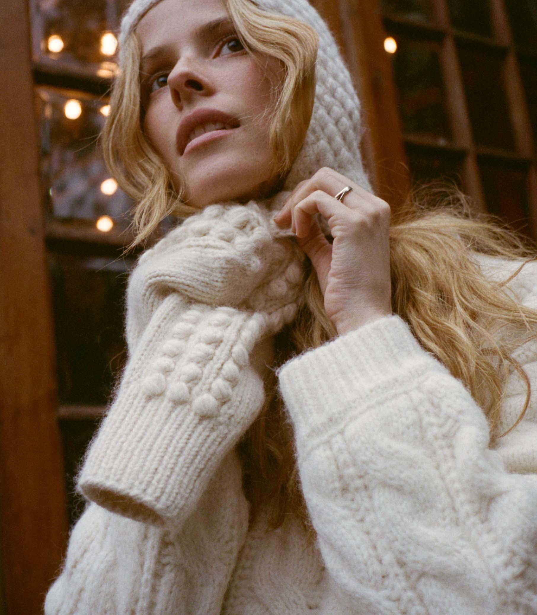 VERBIER MITTENS -- IVORY Product Image