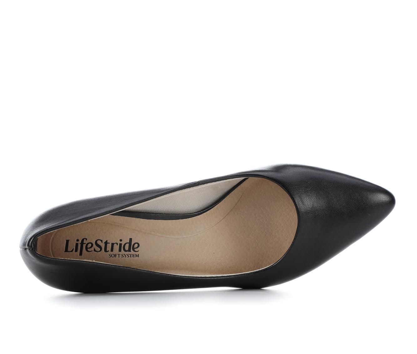 Women's LifeStride Alexis Pumps Product Image