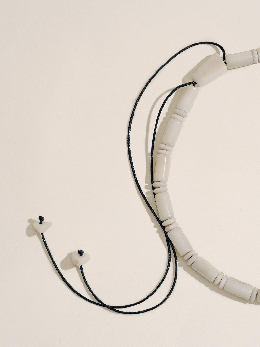 The Pendant Necklace in Black Product Image