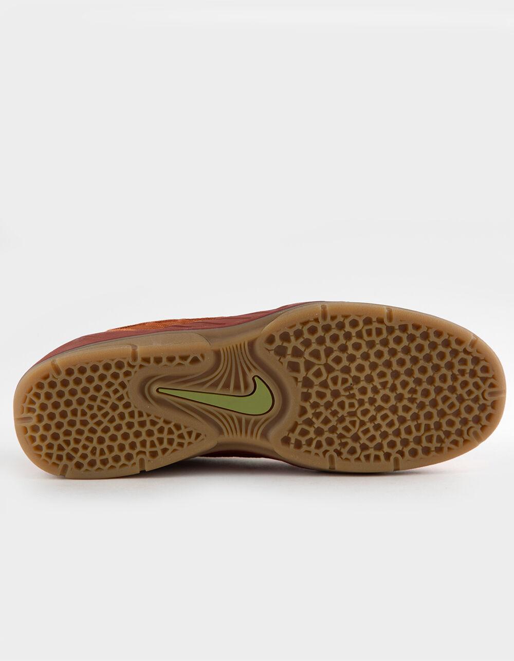 NIKE SB Vertebrae Skate Shoes - CAMEL Product Image