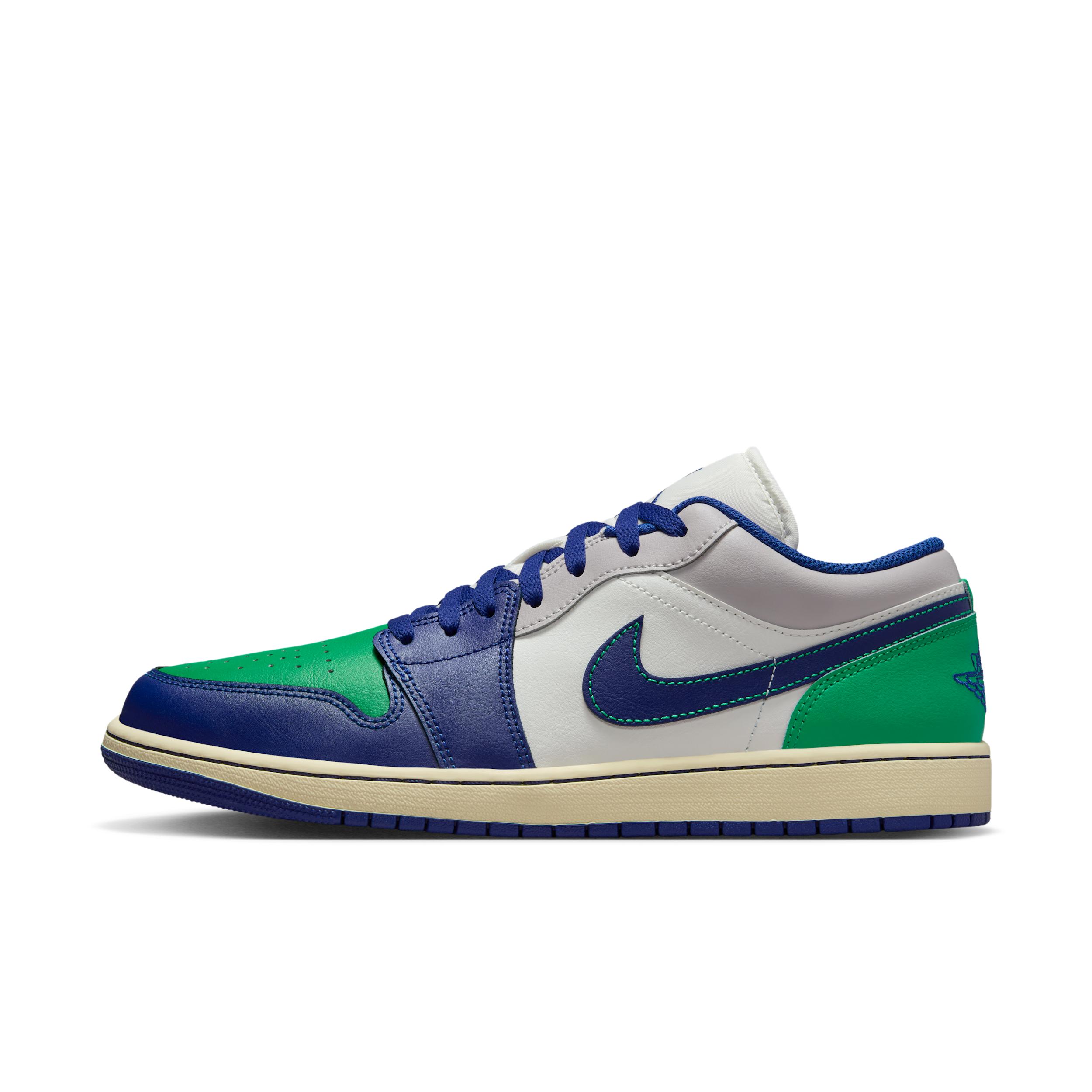 Mens Air Jordan 1 Low Shoes | 553558-147 Product Image