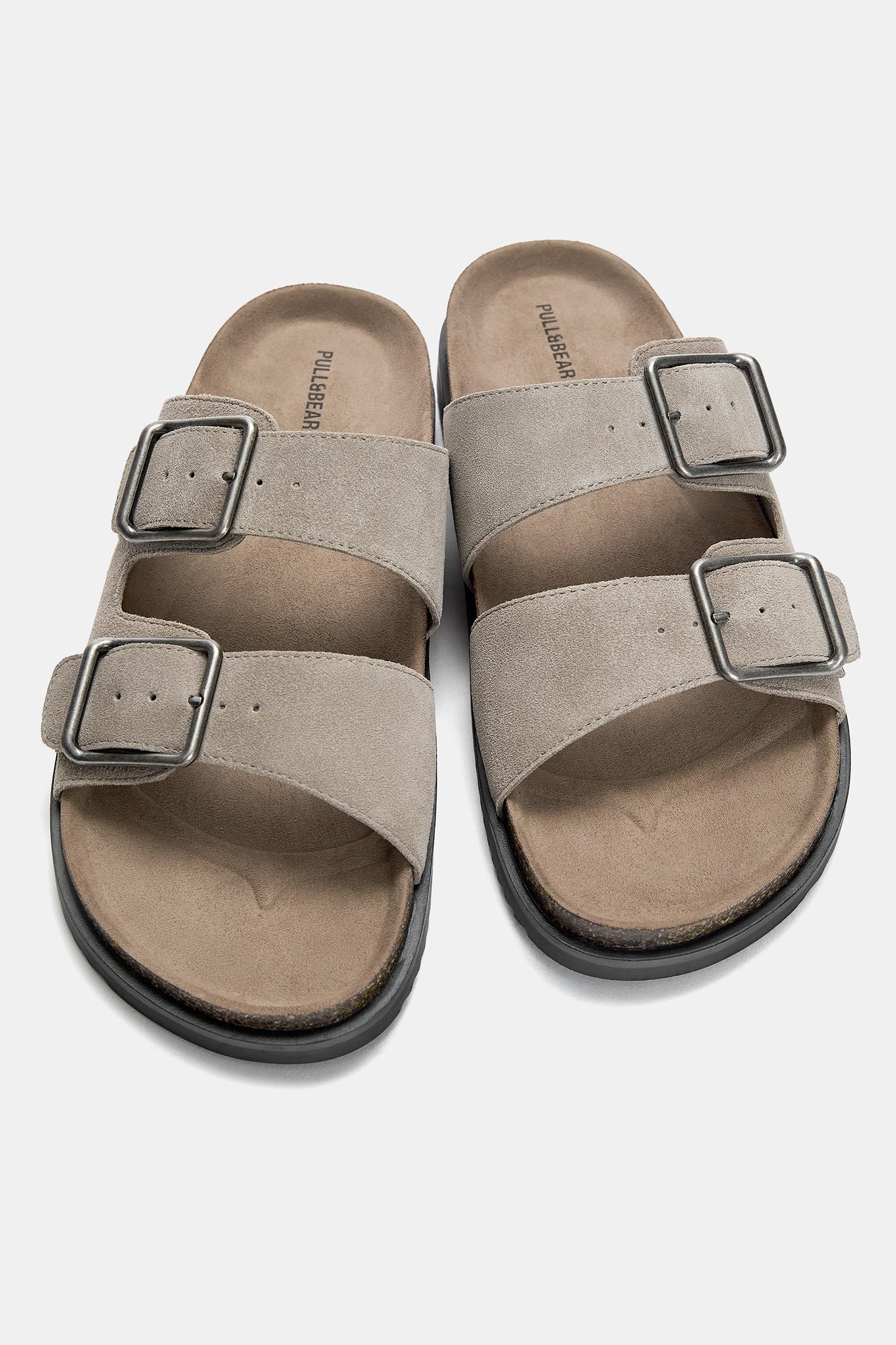 Leather sandals with buckle Product Image