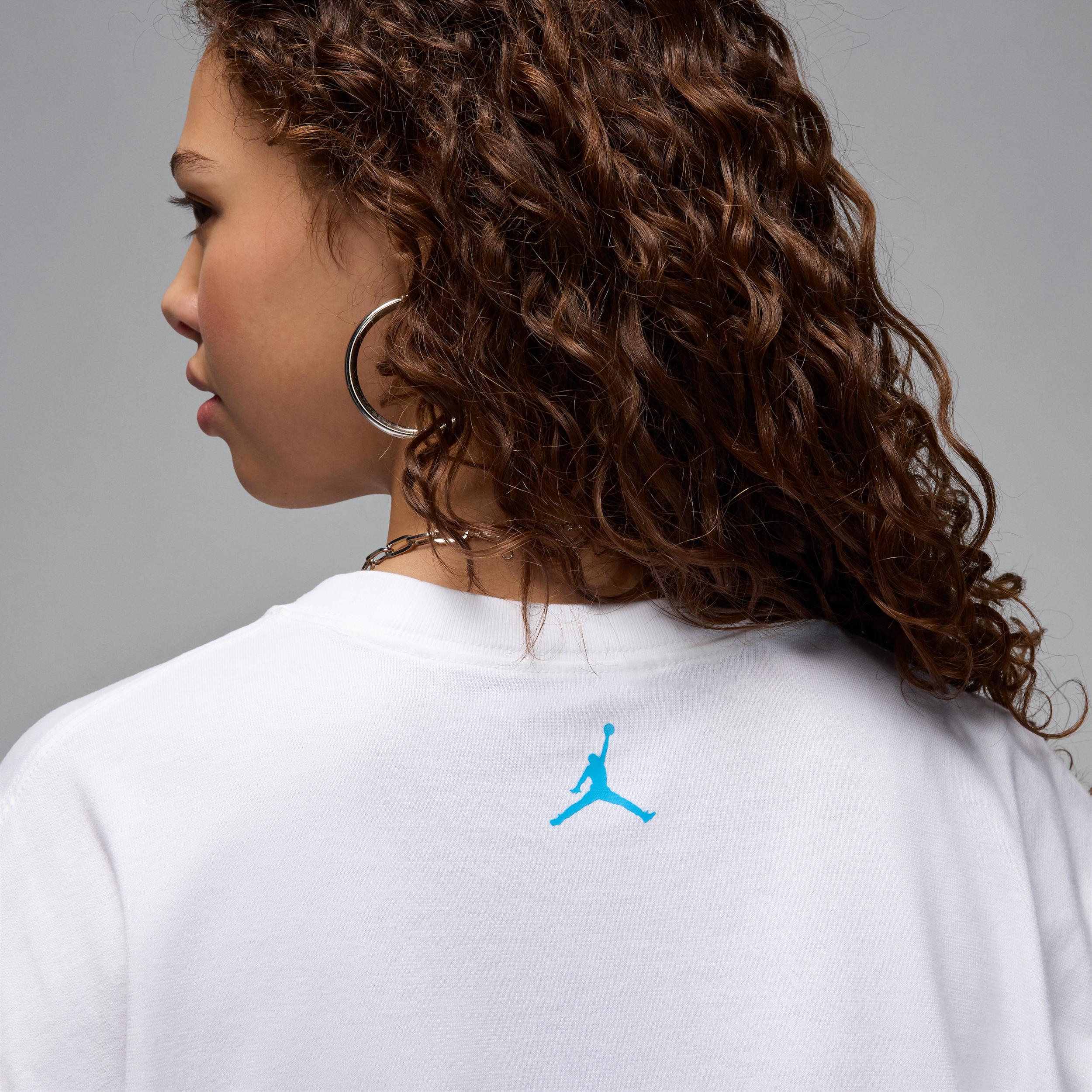 Women's Jordan Oversized Graphic T-Shirt Product Image
