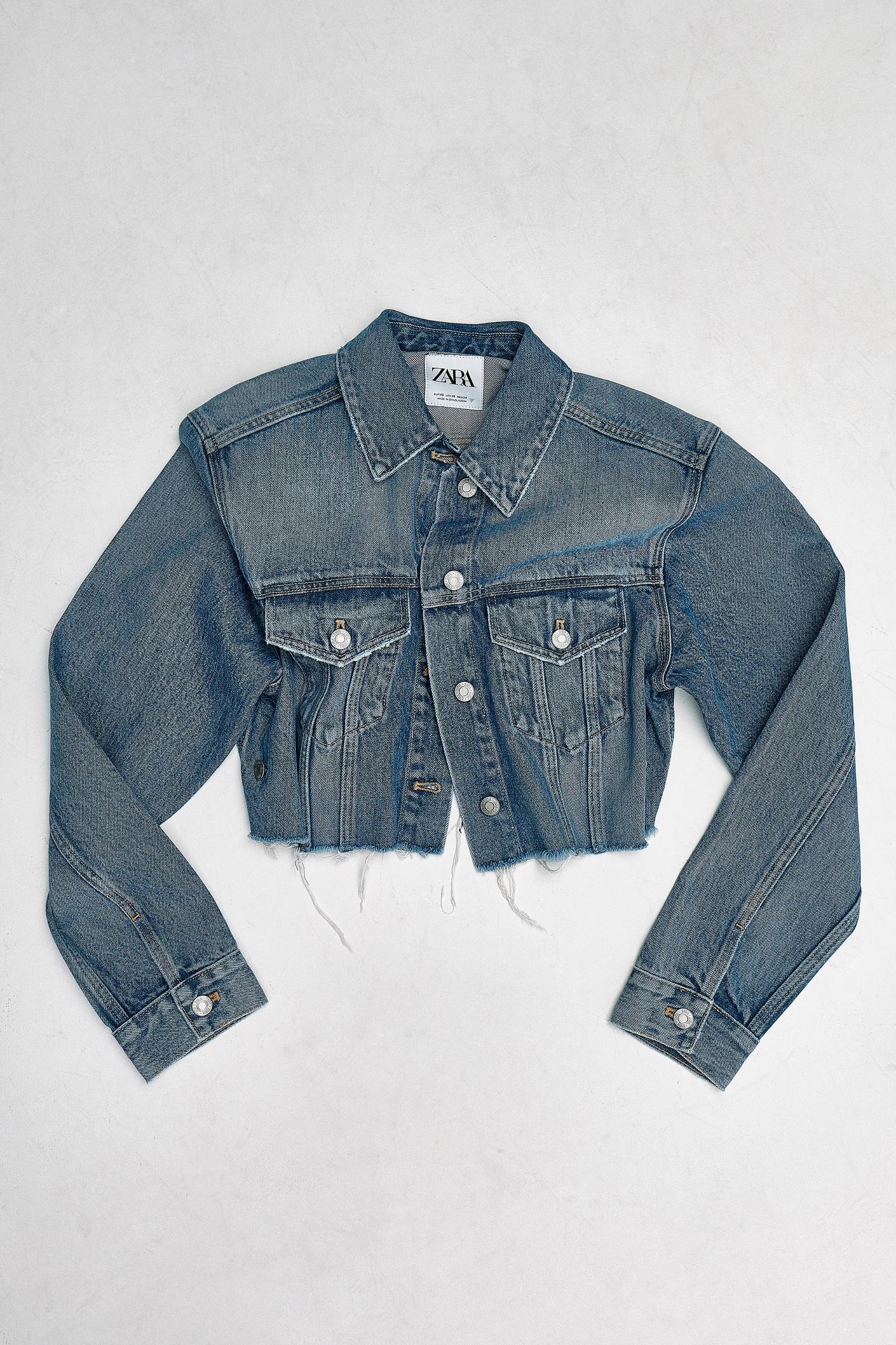 CROPPED DENIM JACKET Product Image