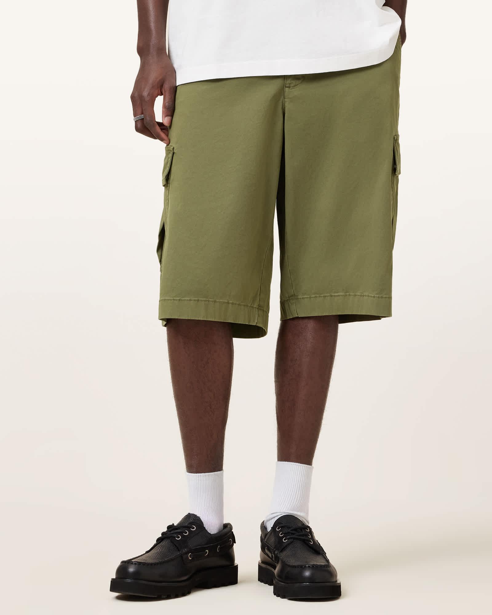 Flynn Oversized Cargo Shorts Product Image