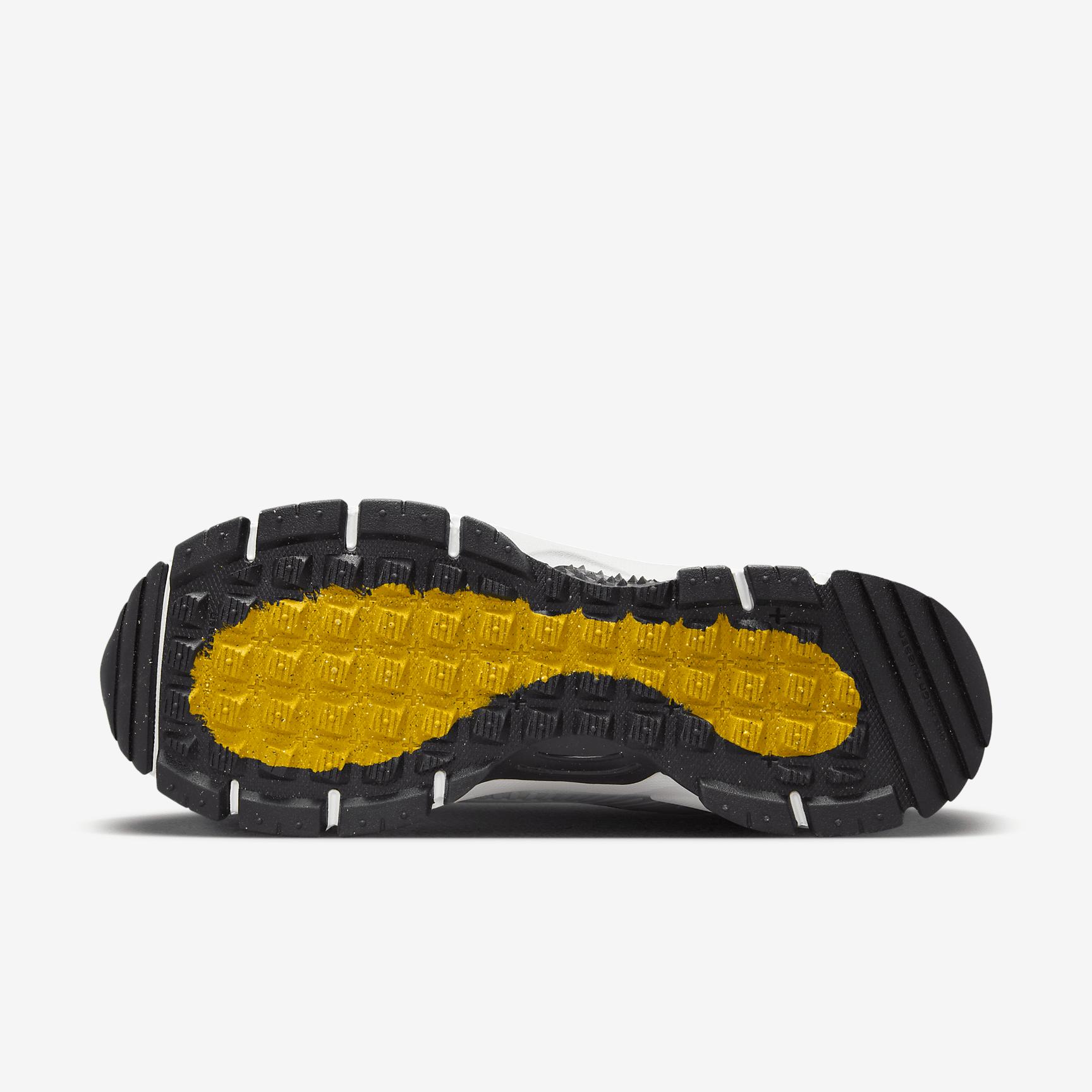 Nike Mens Nike Vomero Roam - Mens Shoes Summit White/Racer Blue/Racer Blue Product Image