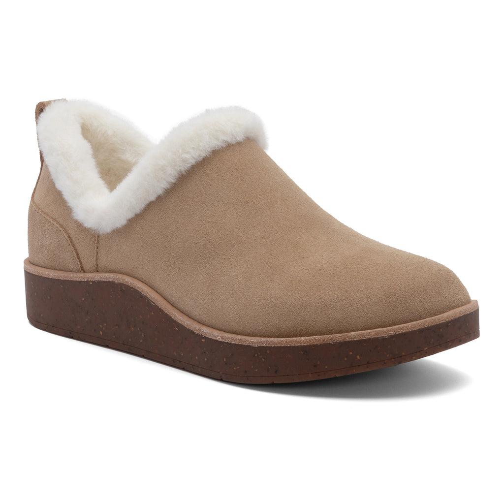 Pioneer Bootie Female Product Image