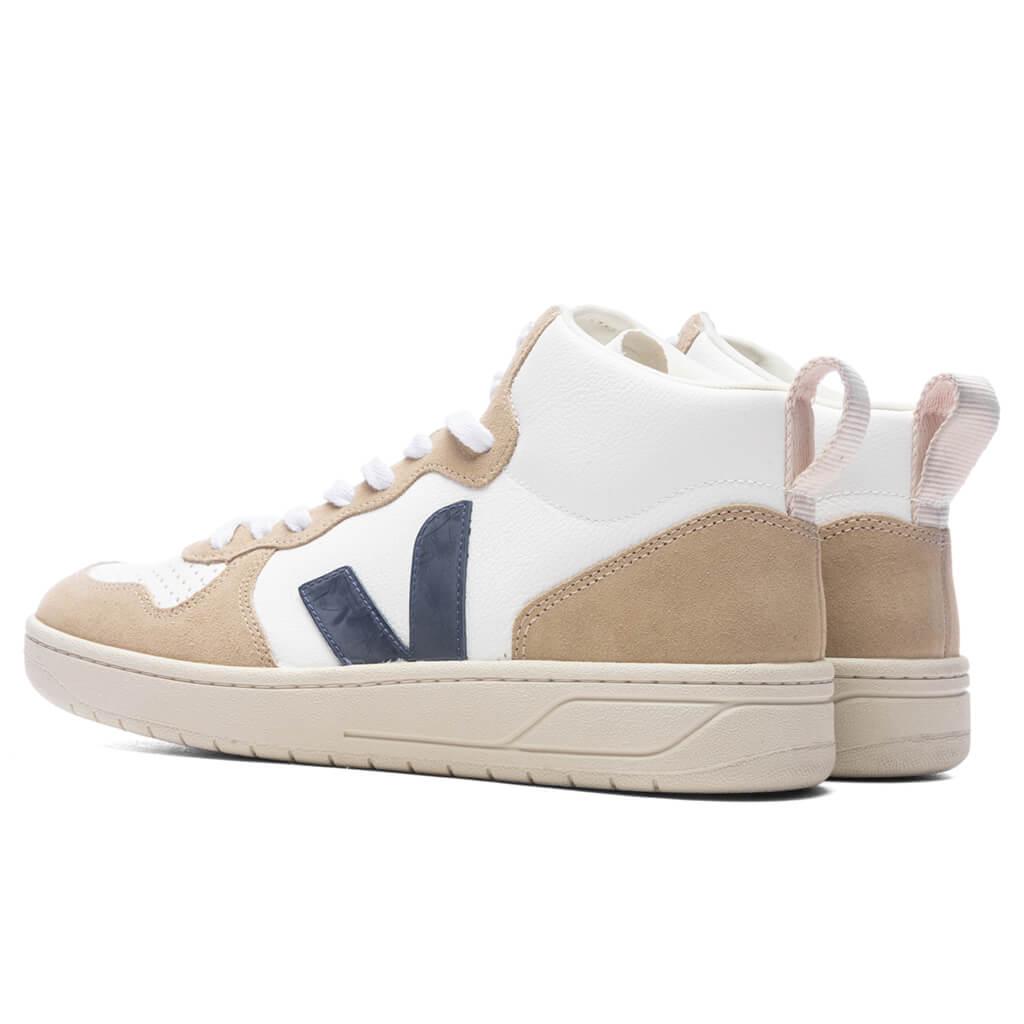 V-15 Chromefree Leather - Extra White/Nautico/Sahara Male Product Image