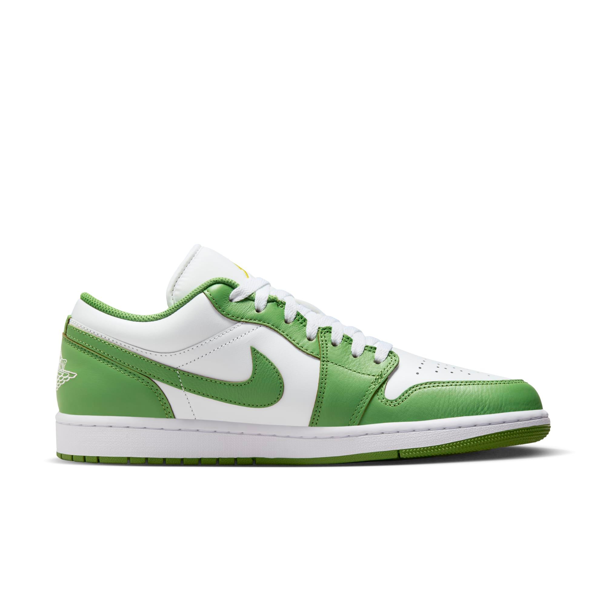 Air Jordan 1 Low SE Men's Shoes Product Image