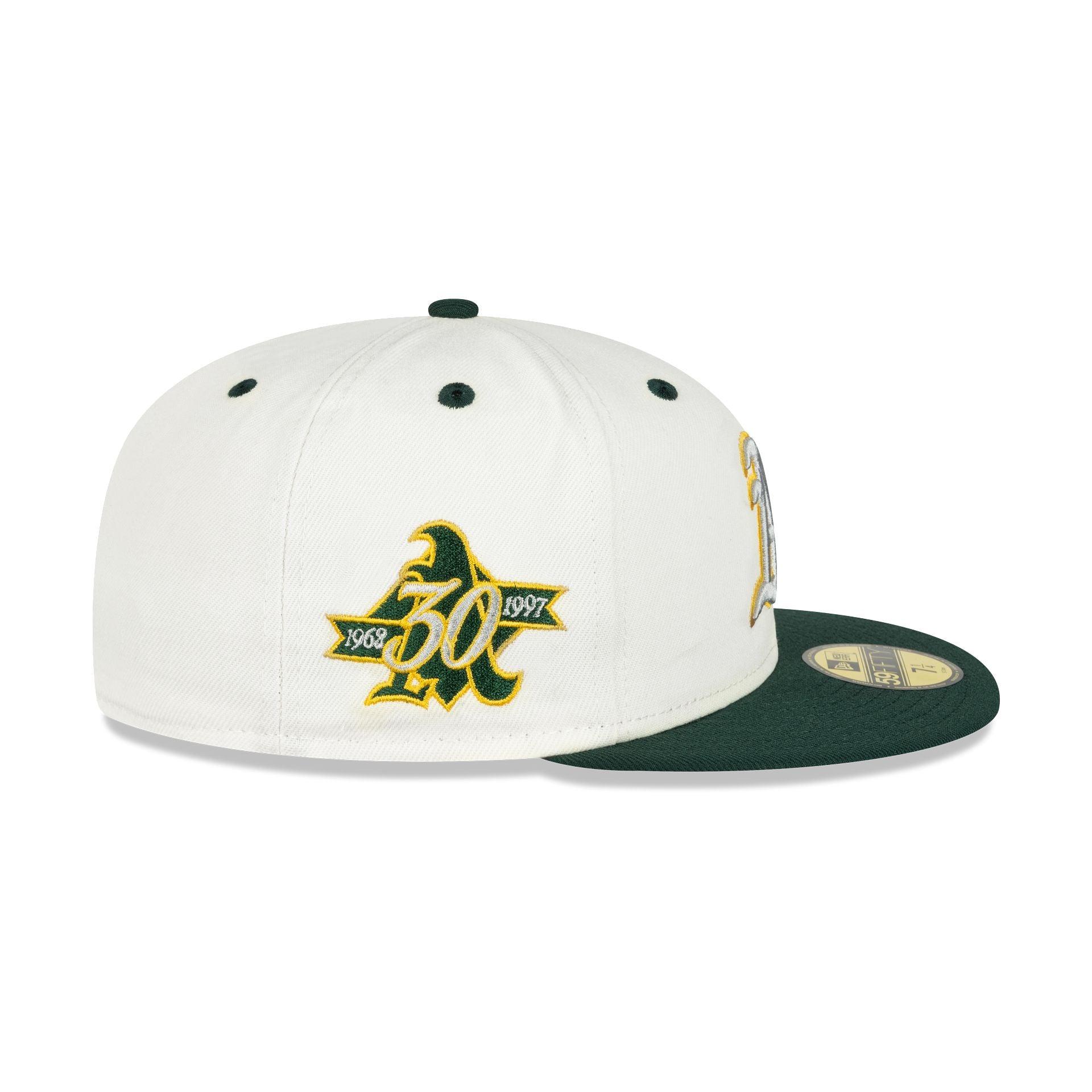Athletics Mascot Pin 59FIFTY Fitted Hat Male Product Image