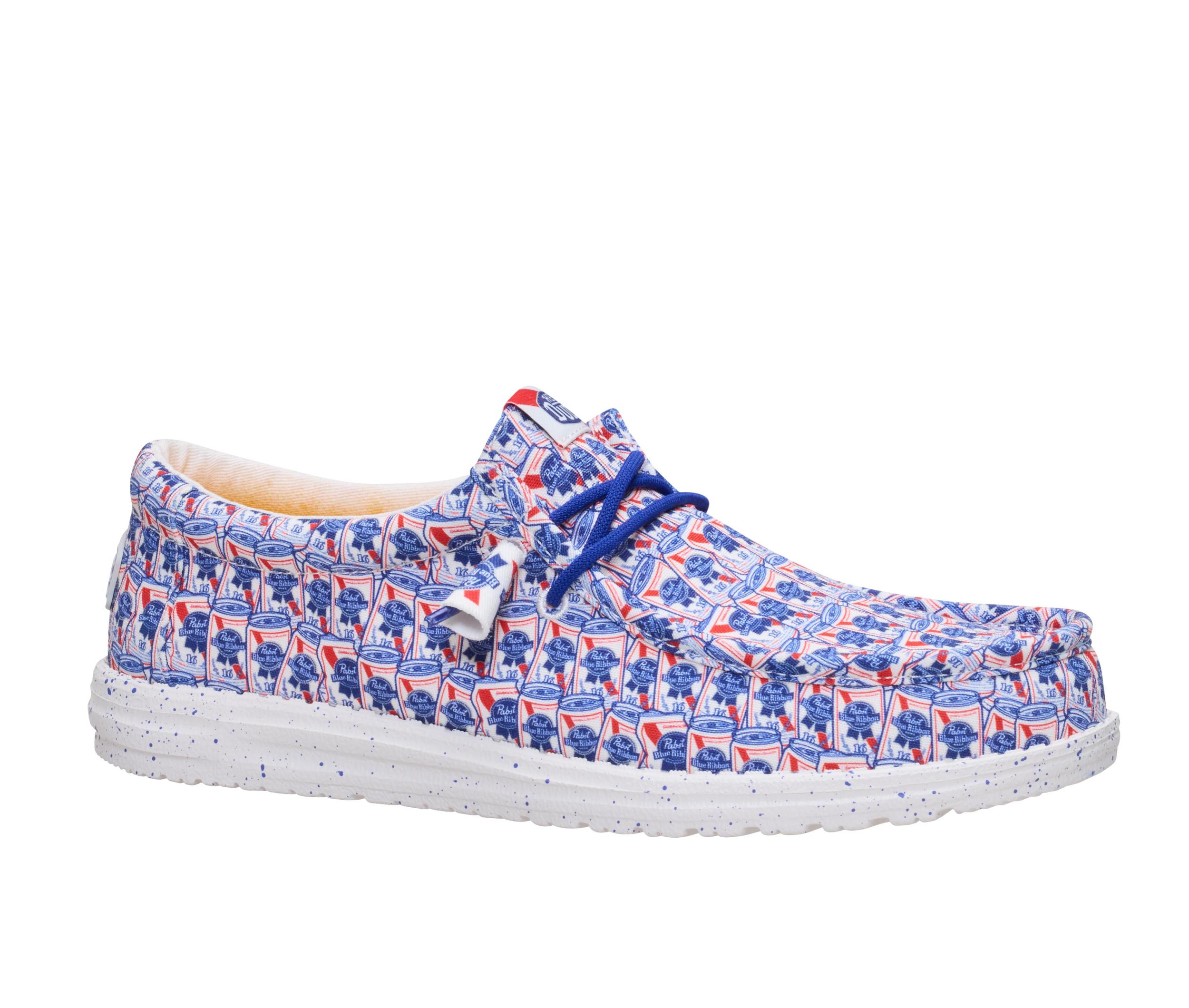 Men's HEYDUDE Wally Pabst Blue Ribbon Casual Shoes Product Image