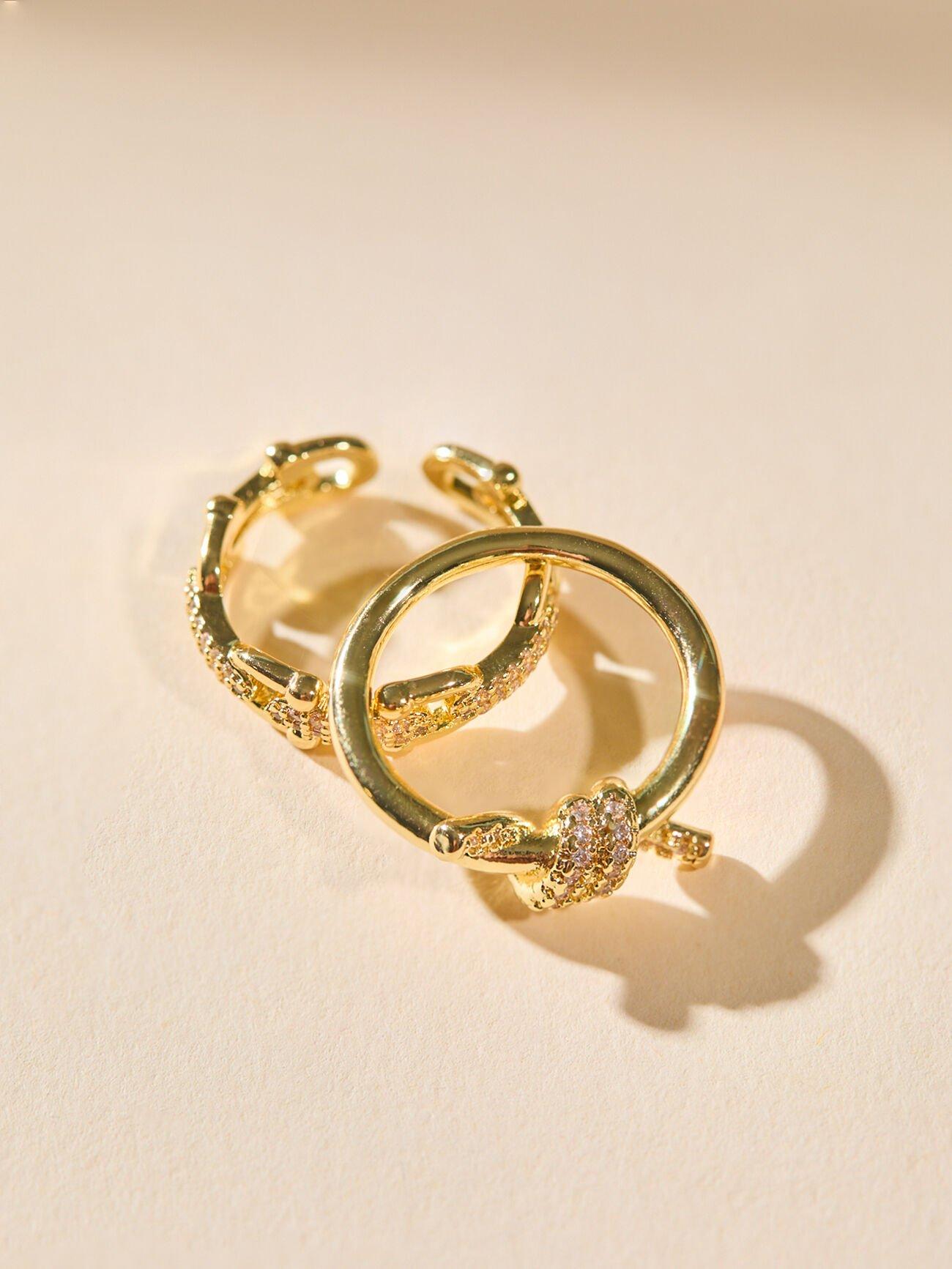 18K Gold Dazzle Knot Ring Set Product Image