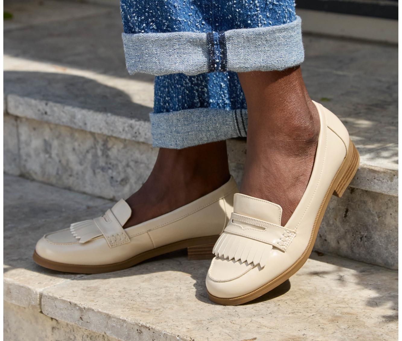 Women's LifeStride Santana Loafers Product Image